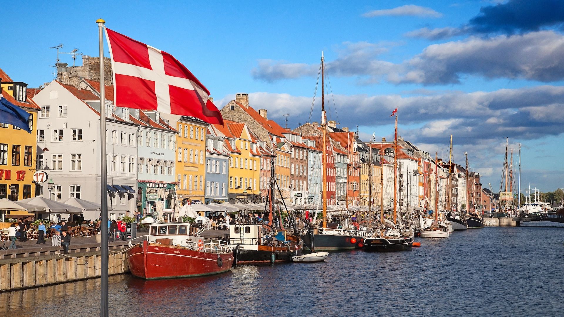 The 8 Countries Where English Is Spoken Best Outside the English-Speaking World