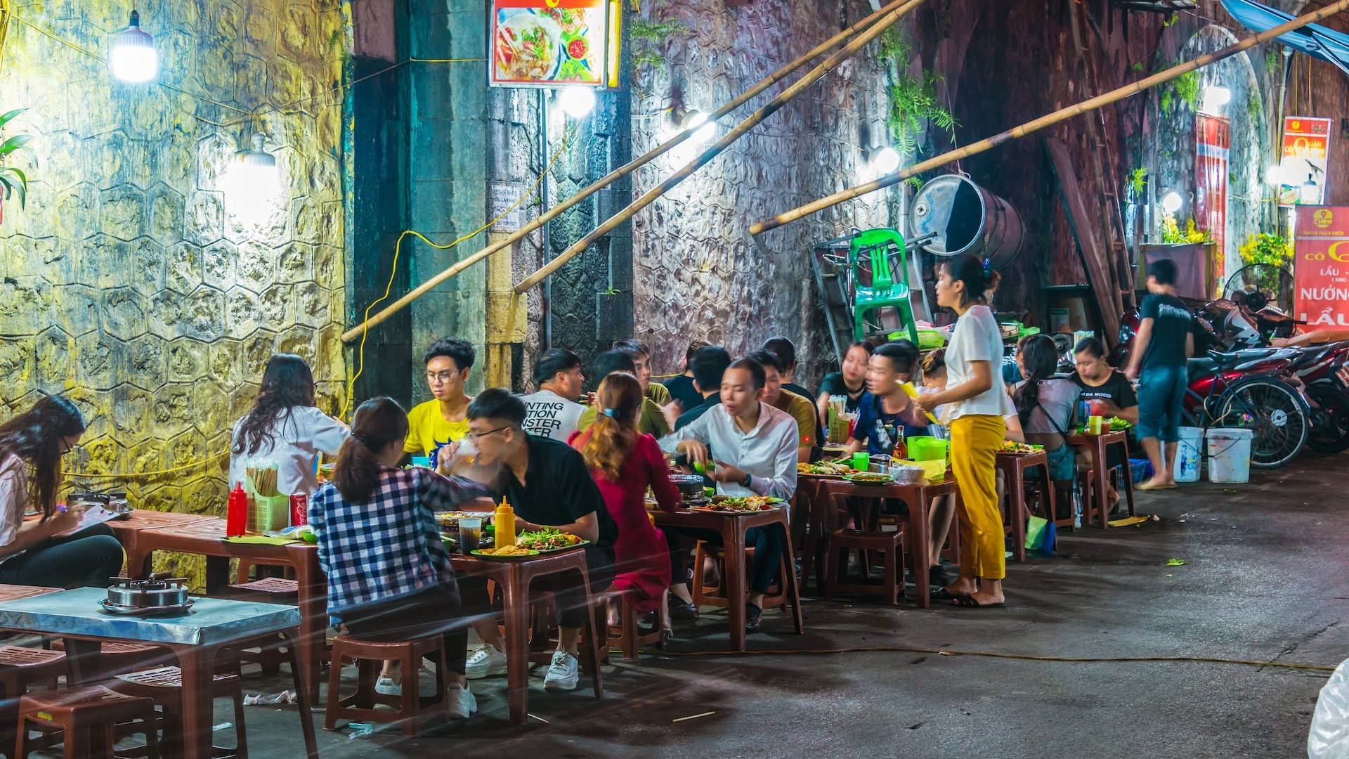 The 7 Countries Where a $30 Meal Out Still Feels Like a Splurge