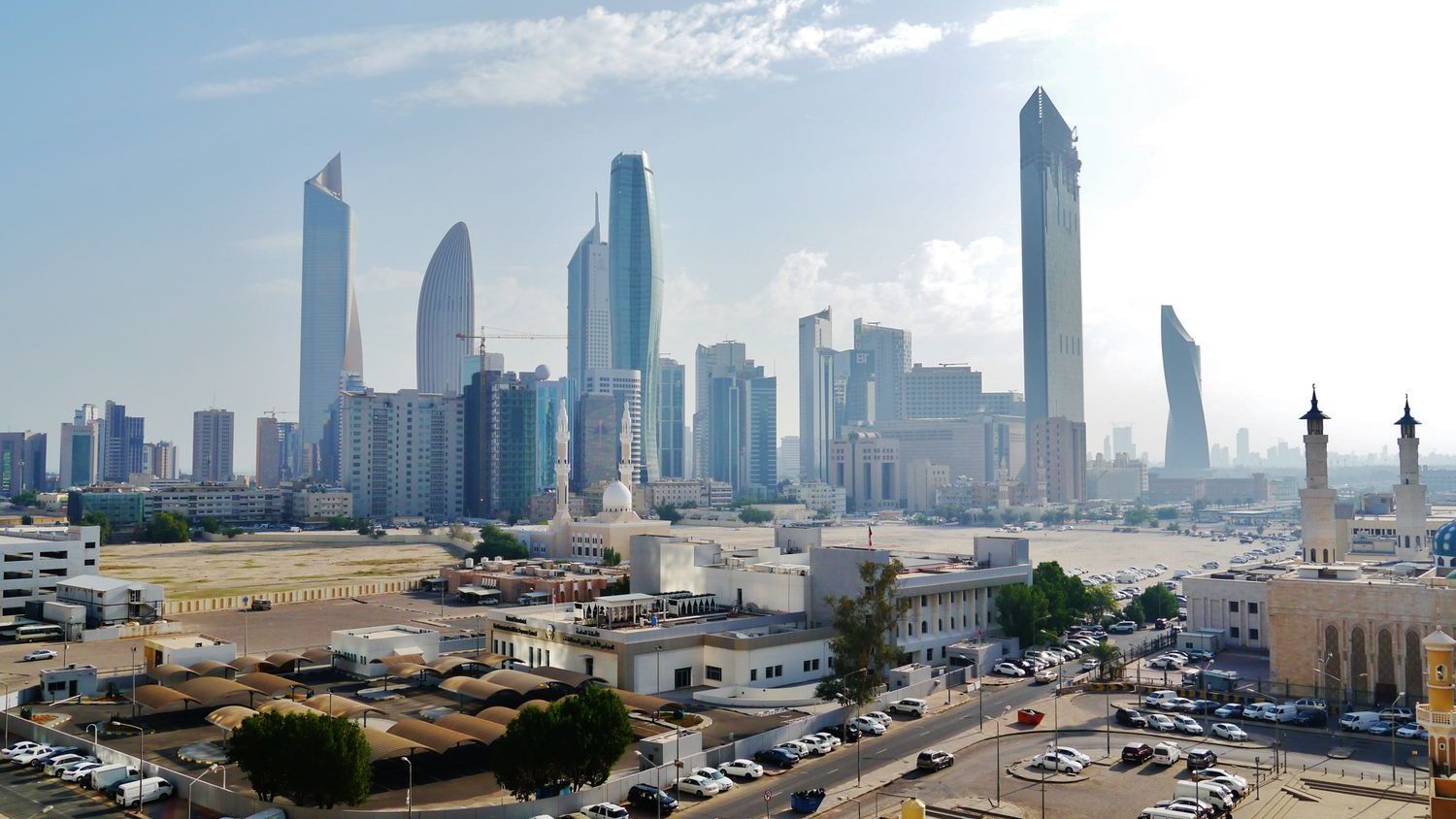 10 Countries With the Largest Expat Communities – and 6 That Restrict Them