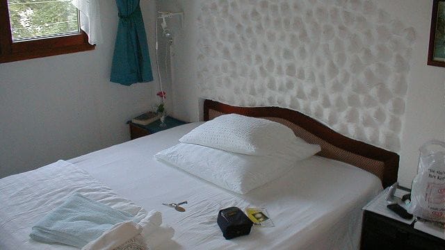 Why You Should Always Pack a Pillowcase – Even if You're Staying in a 5-Star Hotel
