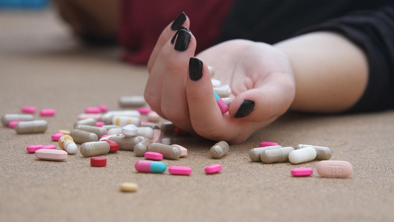 Common Medications That Are Restricted in Japan and the UAE