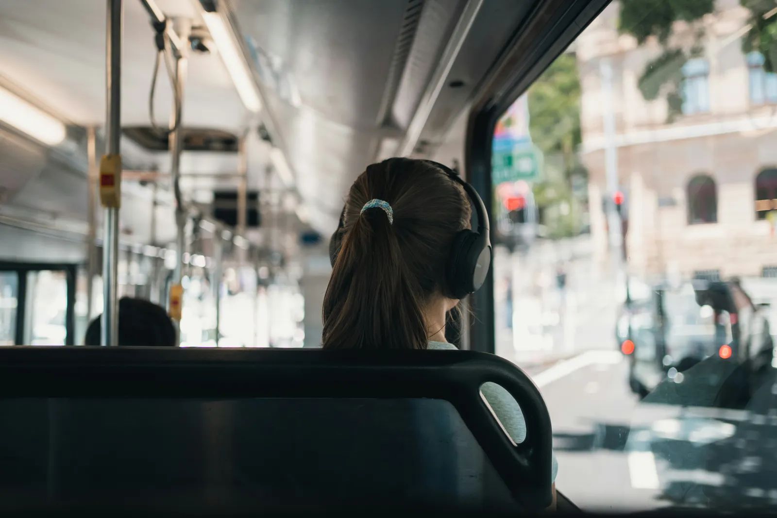Singapore Bus Passengers Face Fines For Playing Music Out Loud