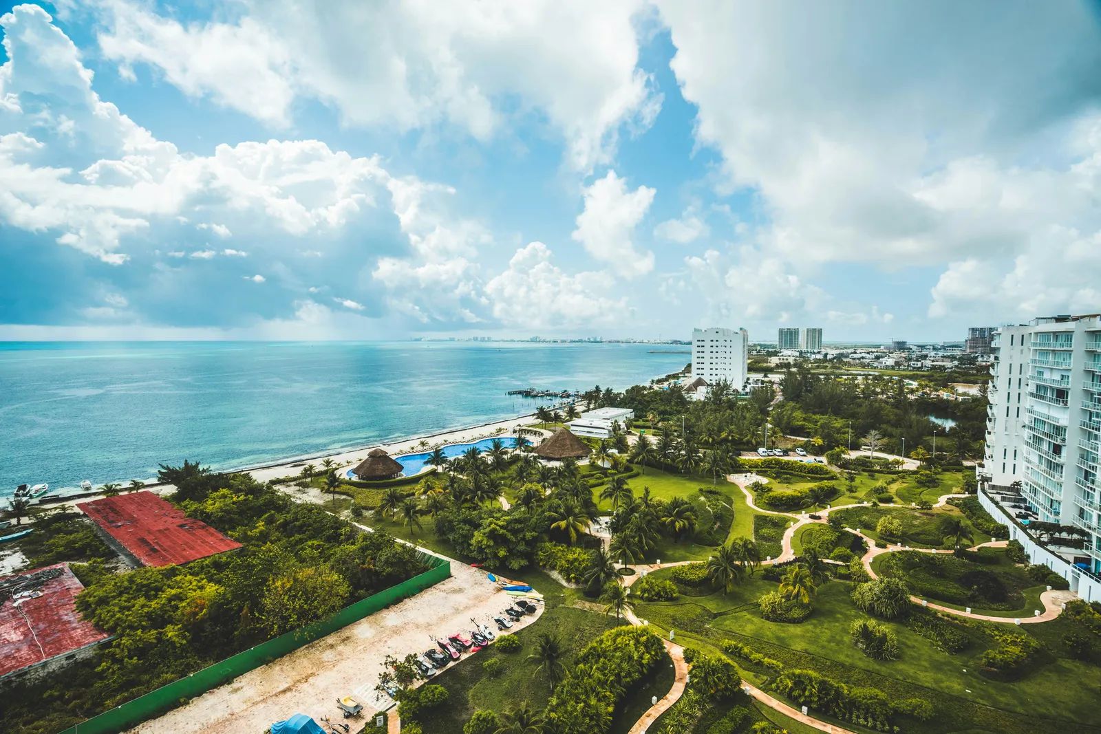 Grand Hyatt's First All-Inclusive Resort Opens in Cancun