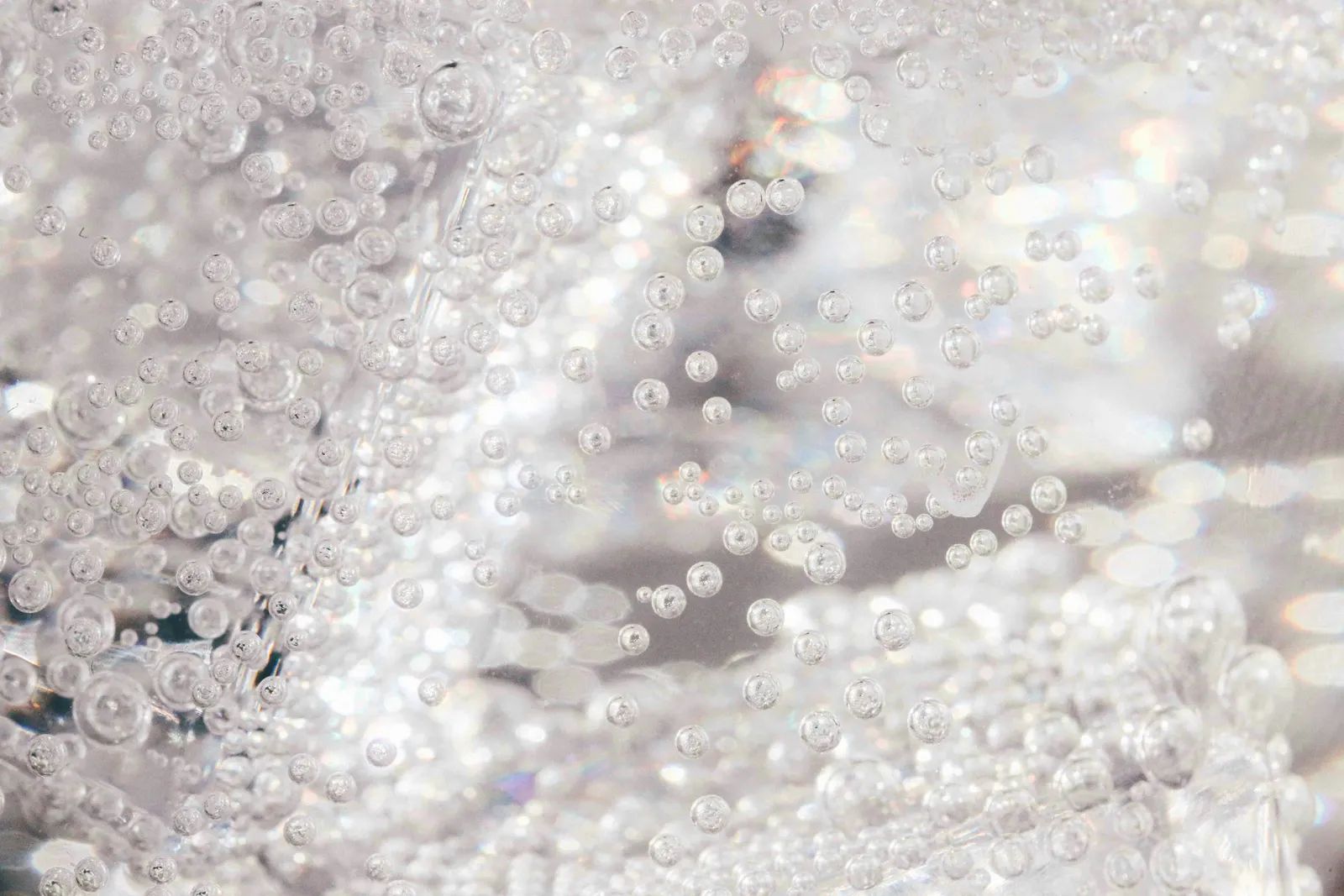 Sparkling Water Past Its Date: When the Bubbles Matter More Than the Calendar
