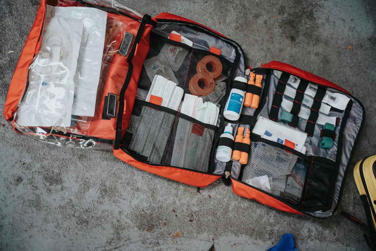 Small First-Aid Items That Rescue Any Trip