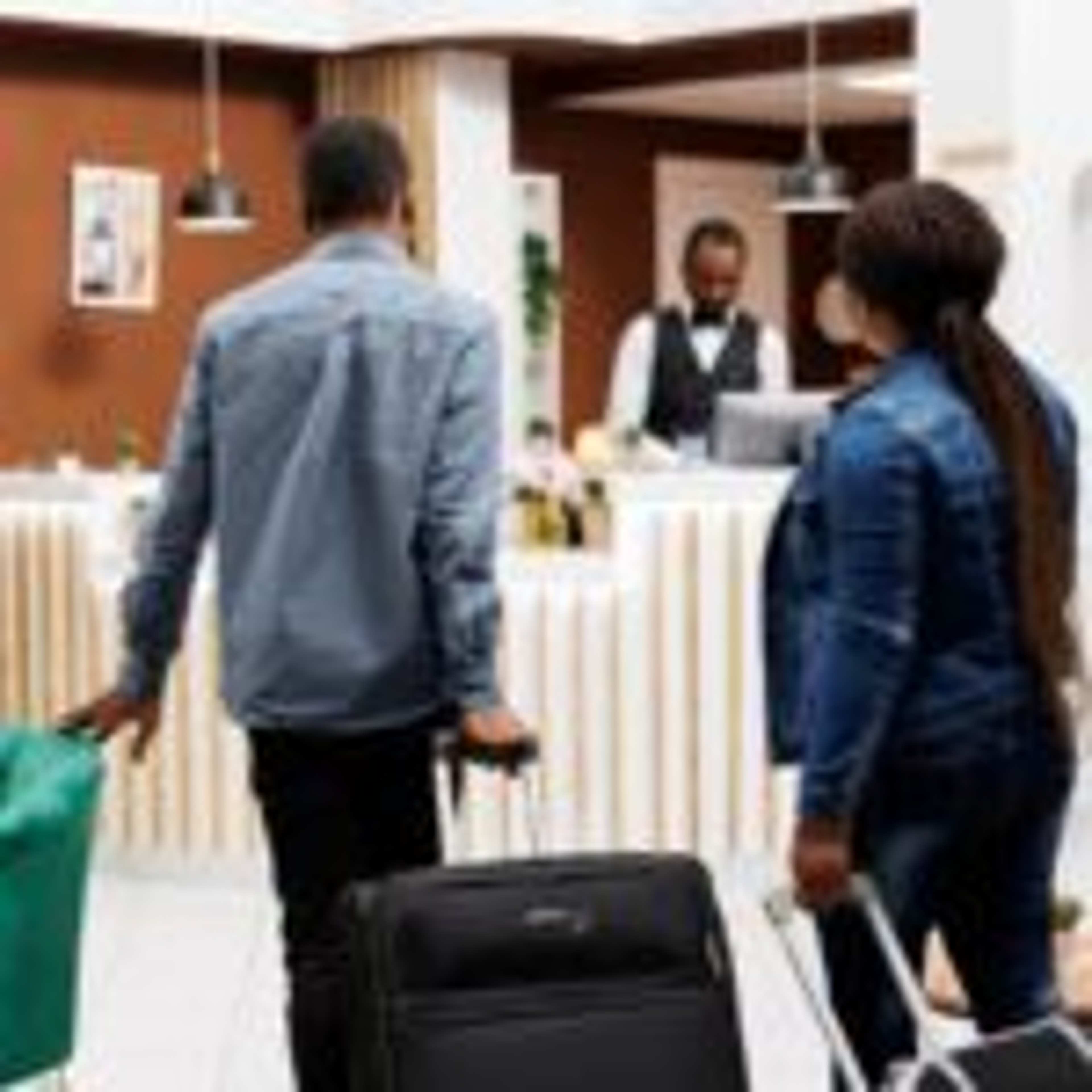 How Hotels Price an Empty Room: 7 Factors Behind the Rate You See