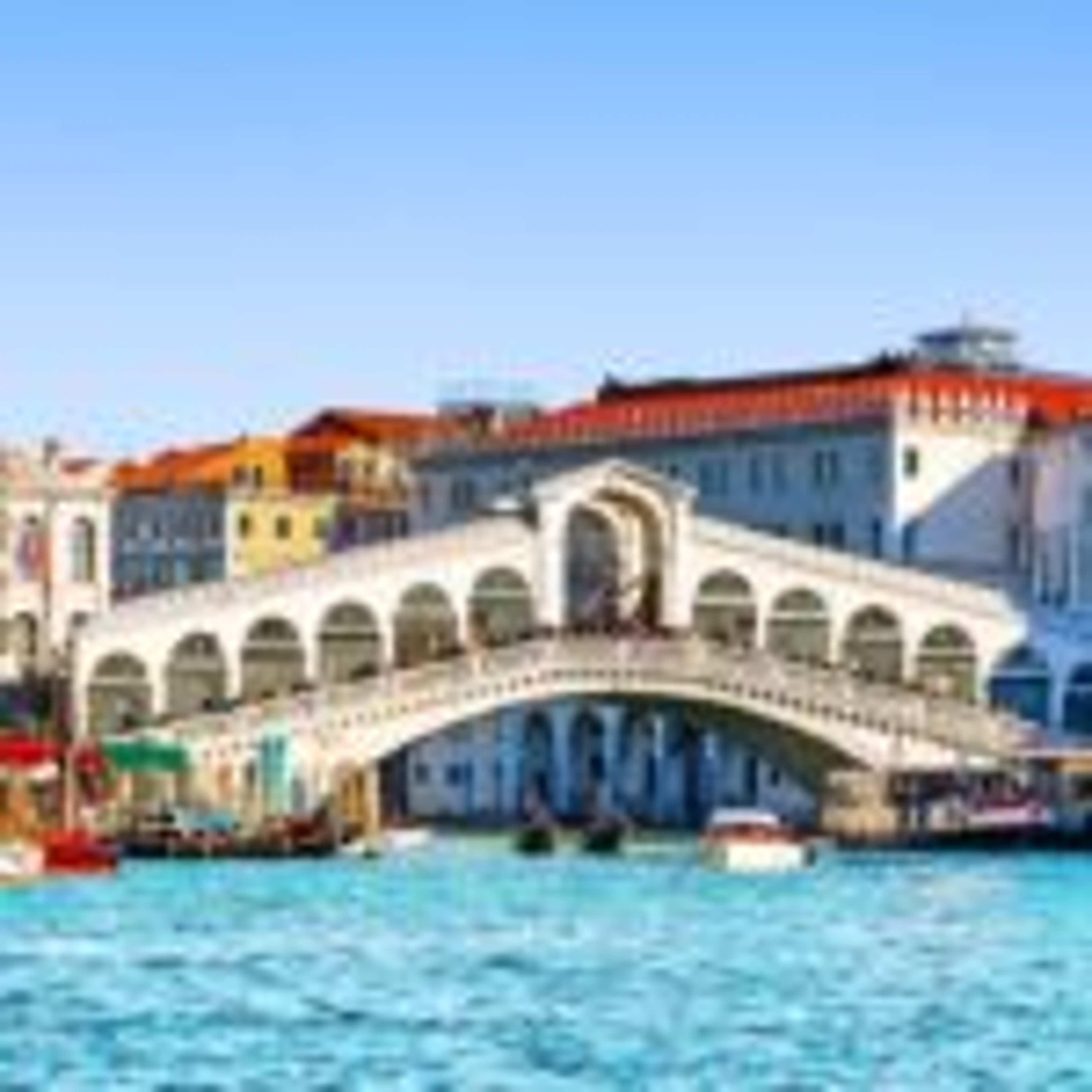 7 Tourist Traps That Should Worry Every Traveler – Locals Speak Out