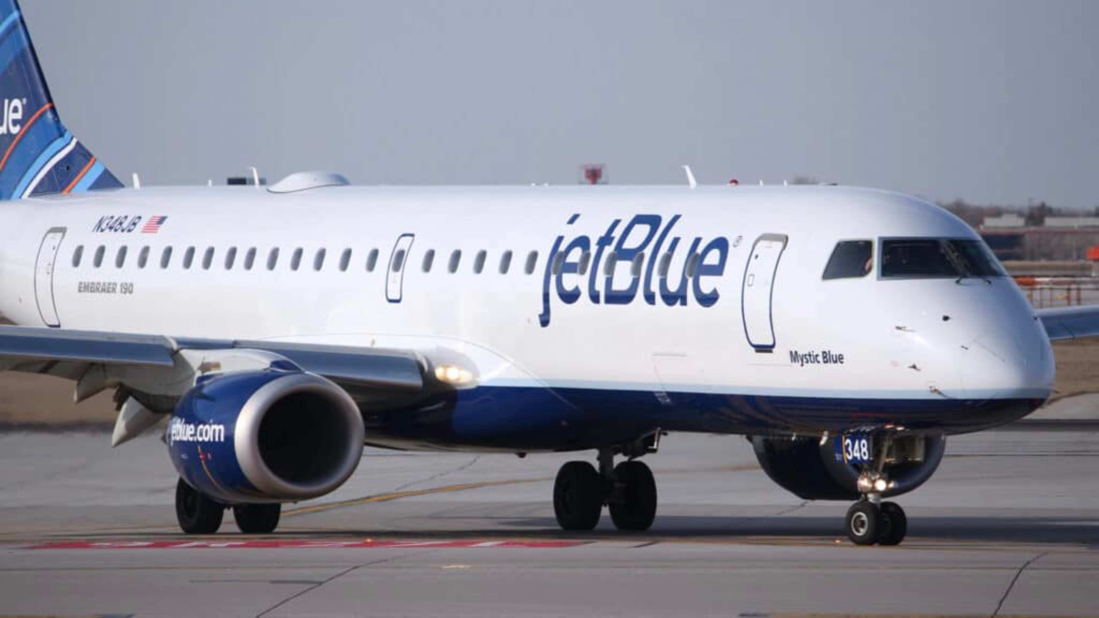 5 Budget Airlines That Rival Major Carriers on Comfort and Service