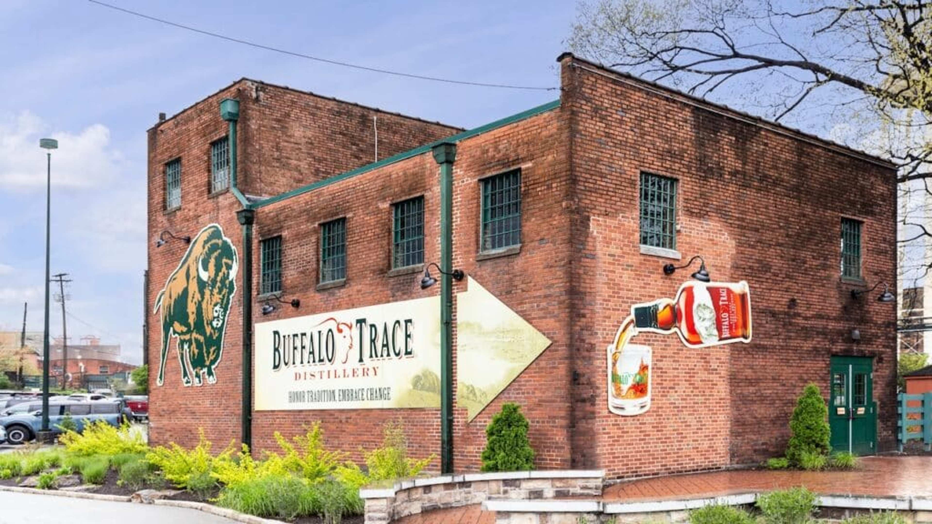 Chasing and Tasting Kentucky’s Liquid Gold: A Bourbon Distillery for Every Whiskey Lover