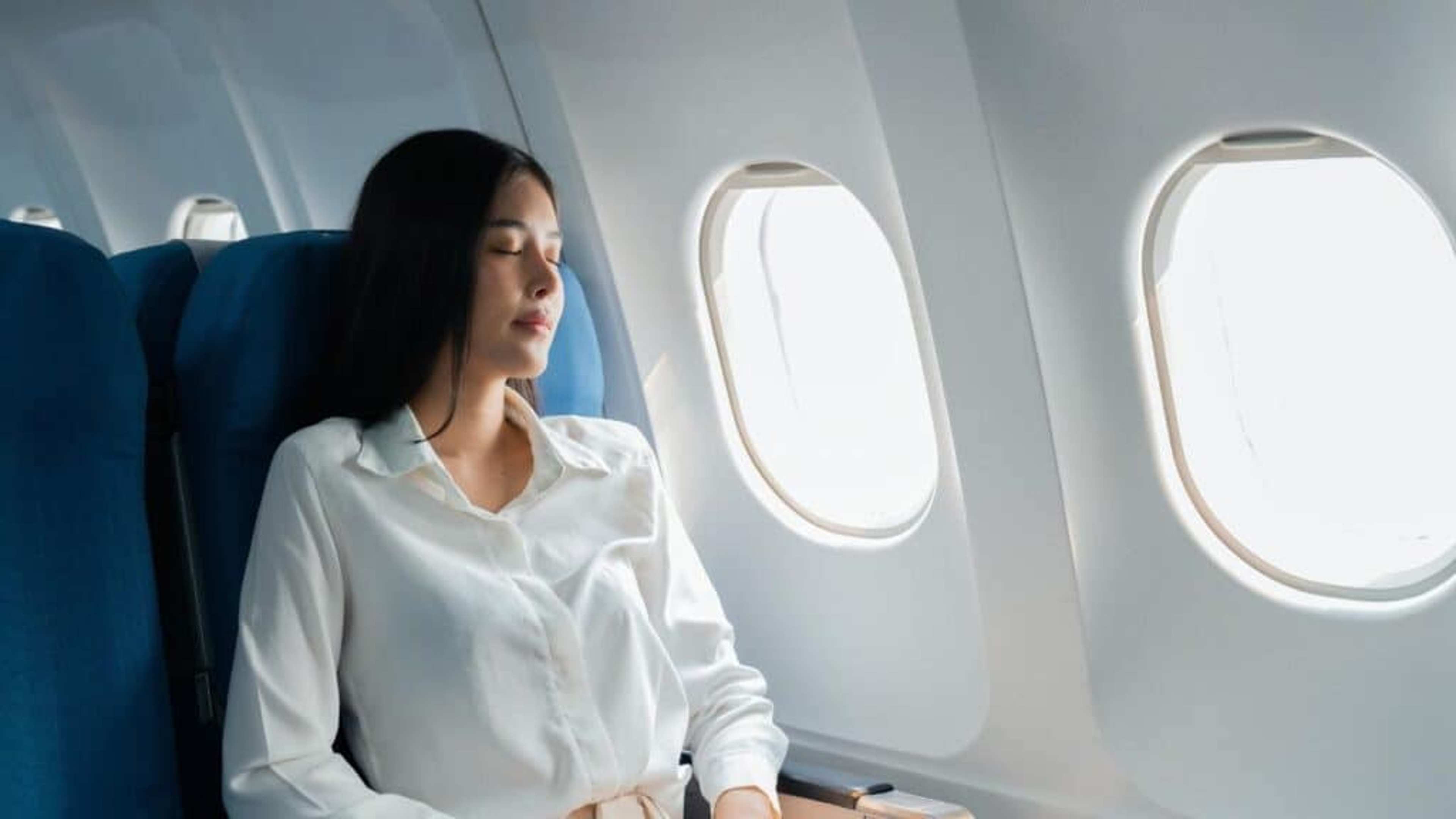 Beat Jet Lag with These Senior Flight Tips for Europe