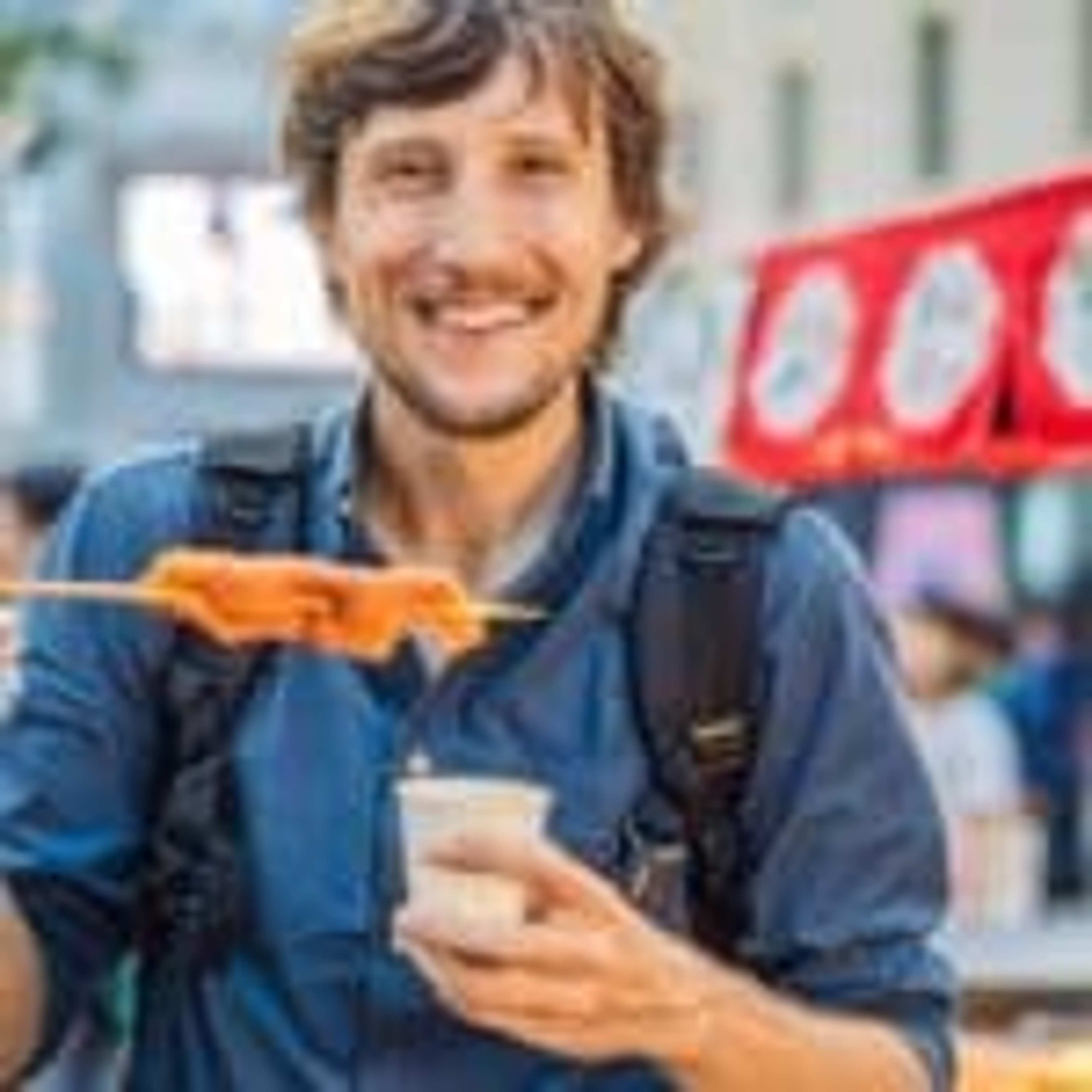 8 Tourist Habits That Look Rude but Locals Actually Appreciate