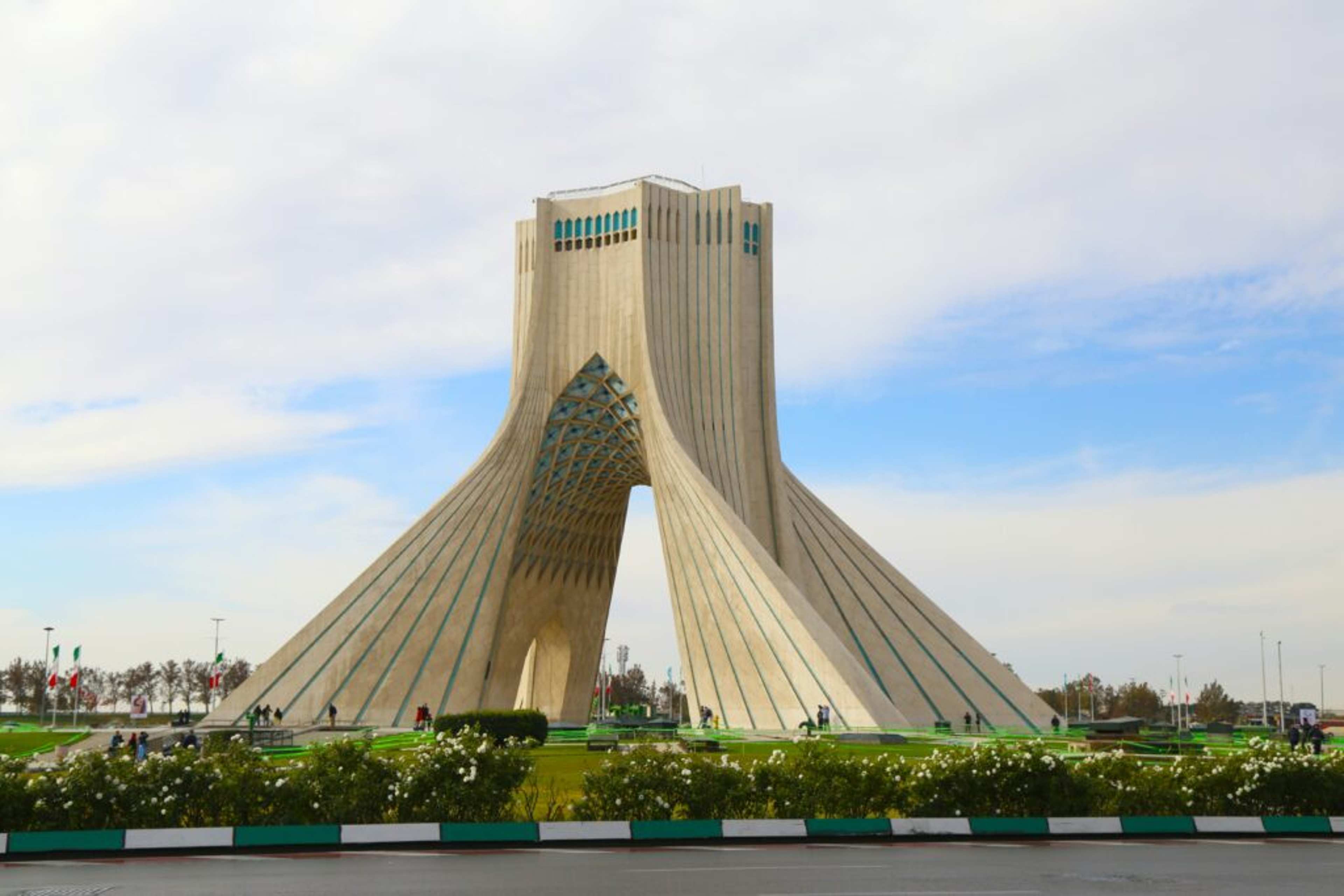 Tehran's Water Crisis: City May Soon Face Rationing – or Possible Relocation, BBC Says