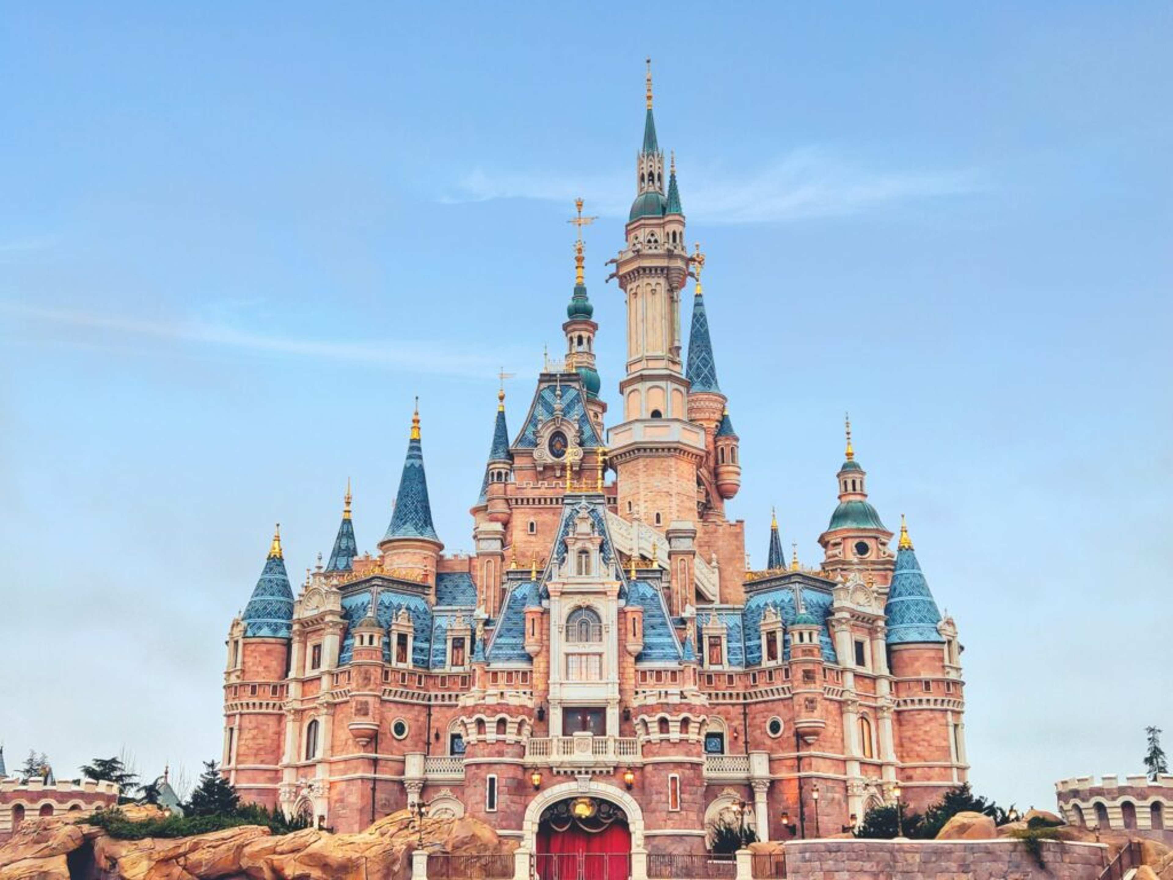 The Secret Freebies at Disney World — And Why Most Visitors Never Claim Them