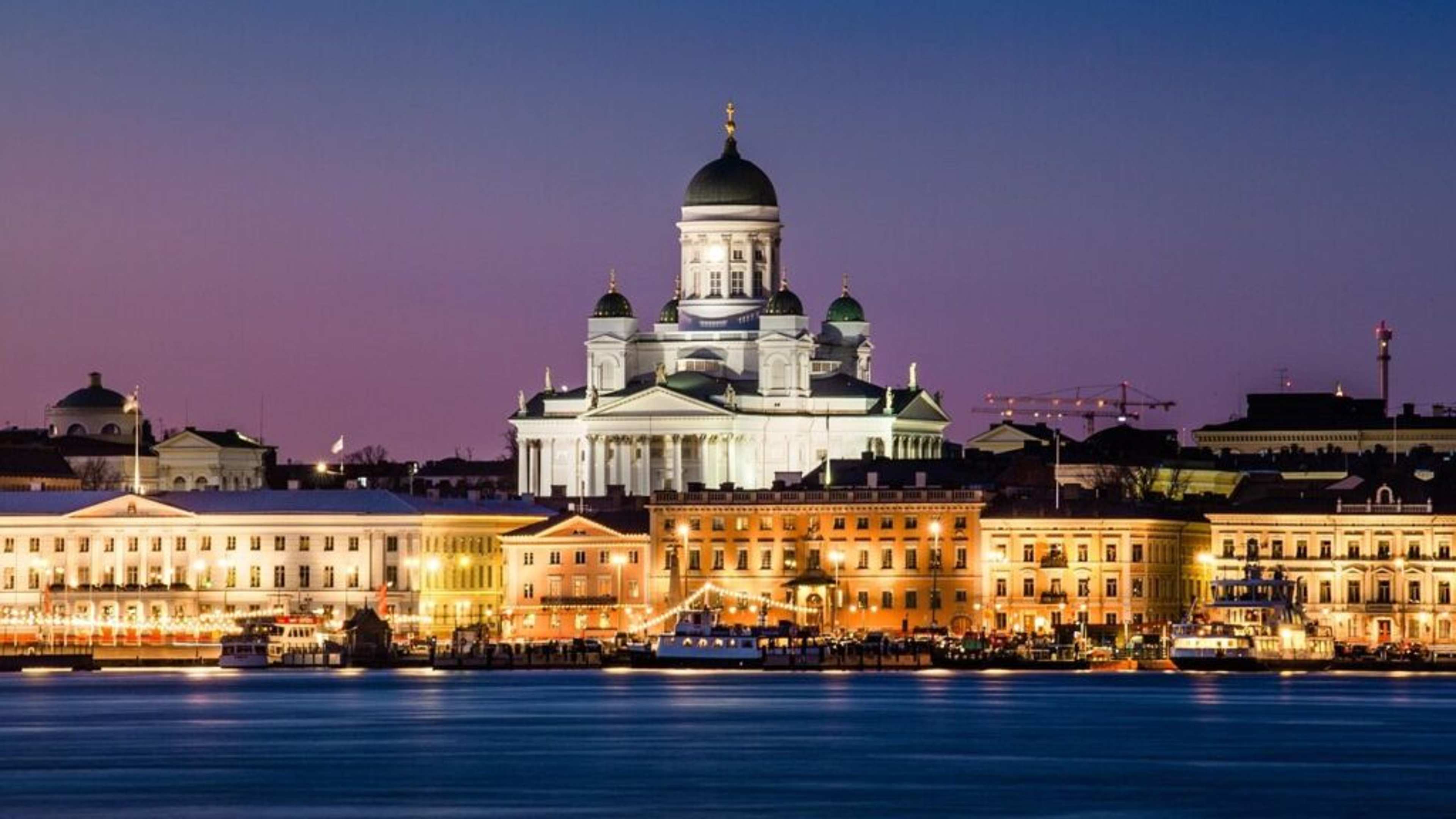 3 Countries Where It's Always Summer – and 3 That Rarely See Sun