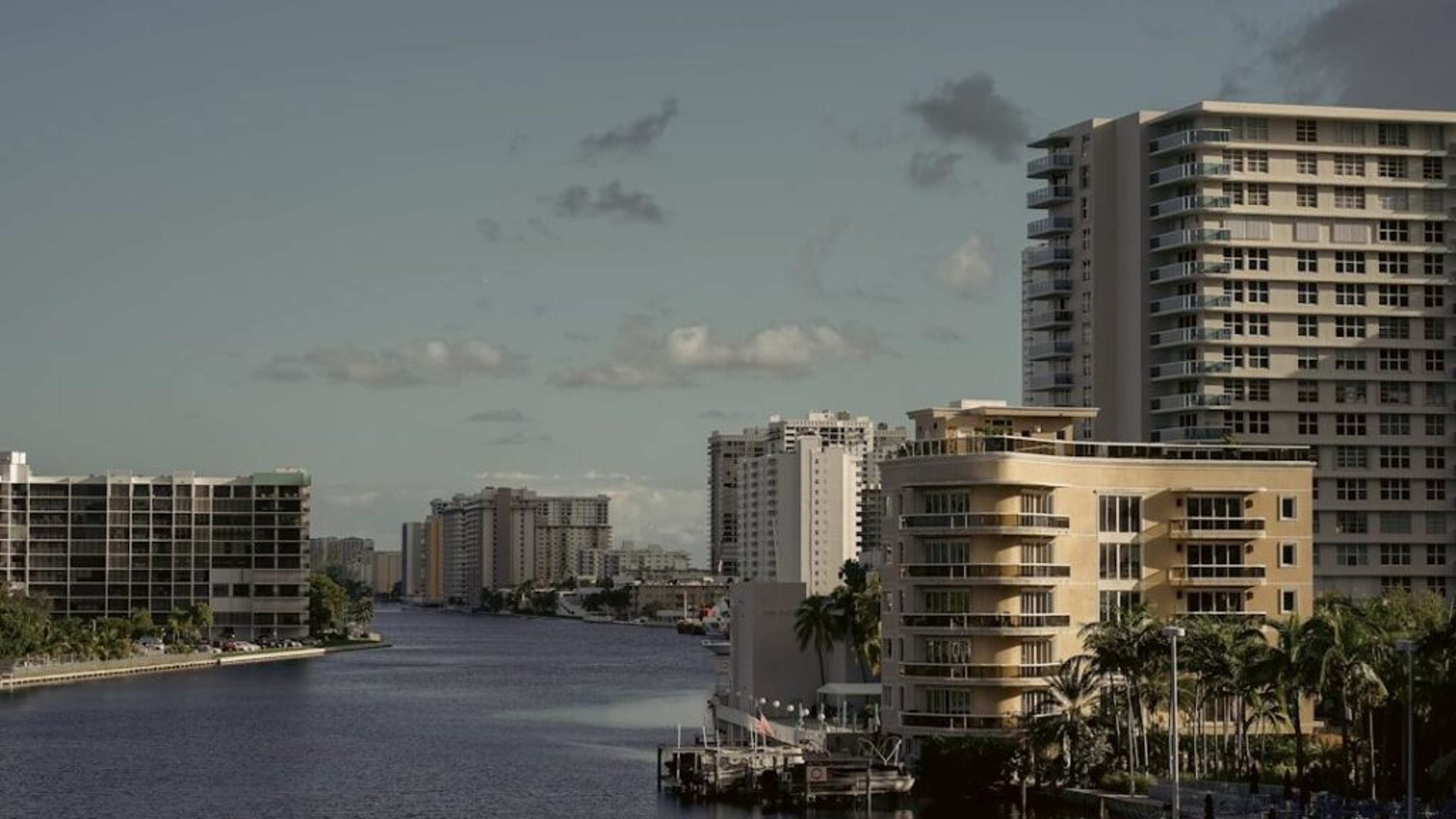 Don’t Move Here for the Paycheck: 10 States Where $100K Falls Short
