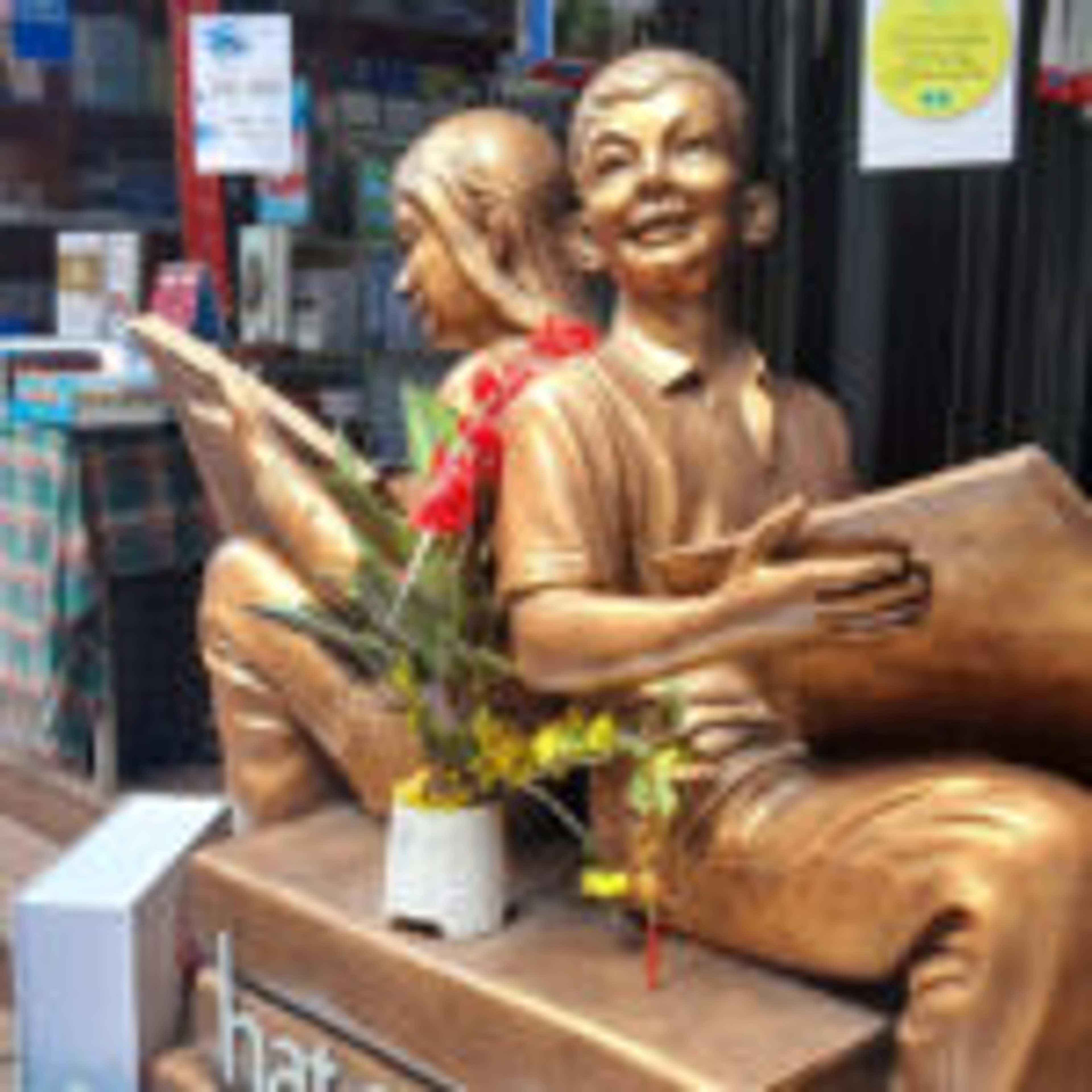 Nguyen Van Binh Book Street – A Literary Street in the Heart of District 1