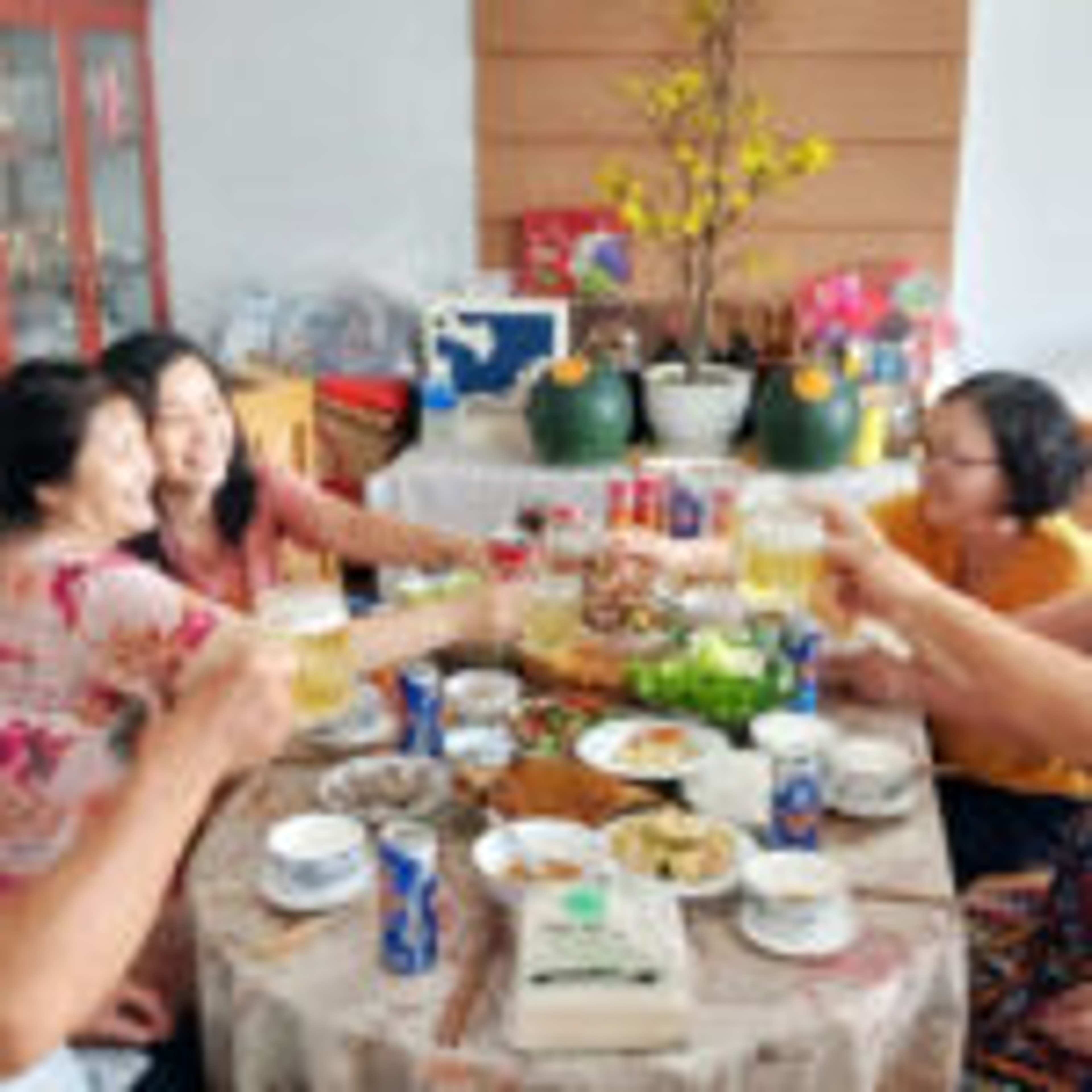Nhau: The Liquid Architecture of Vietnamese Society