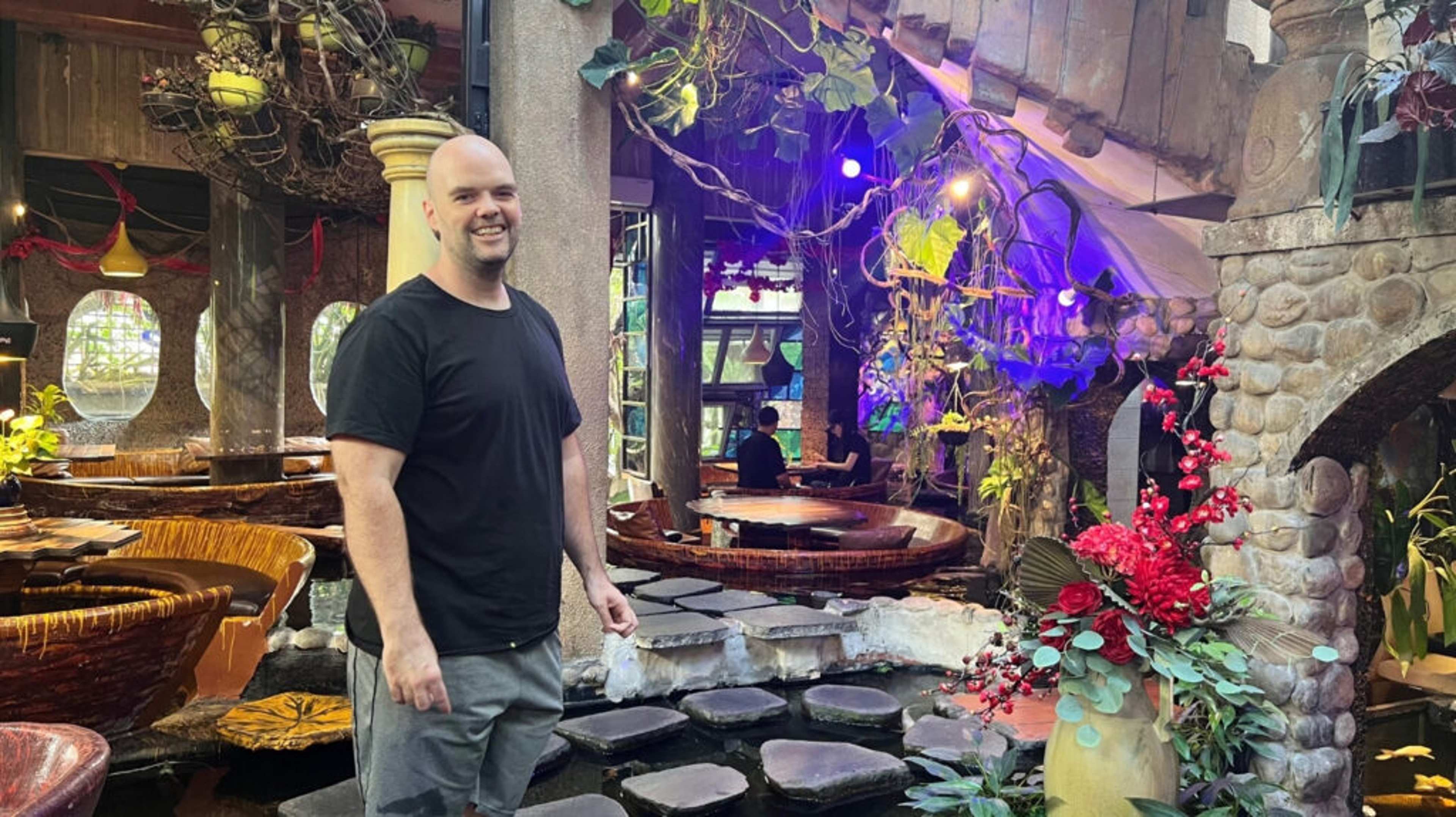 Oasis Cafe: Finding Calm in the Chaos of Saigon
