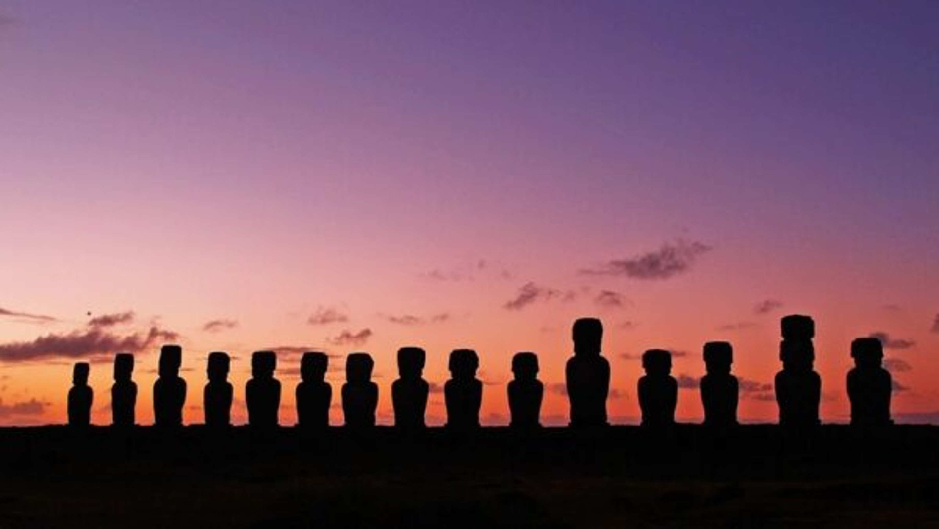 9 Strange Travel Landmarks Around the World That Still Leave Scientists Baffled