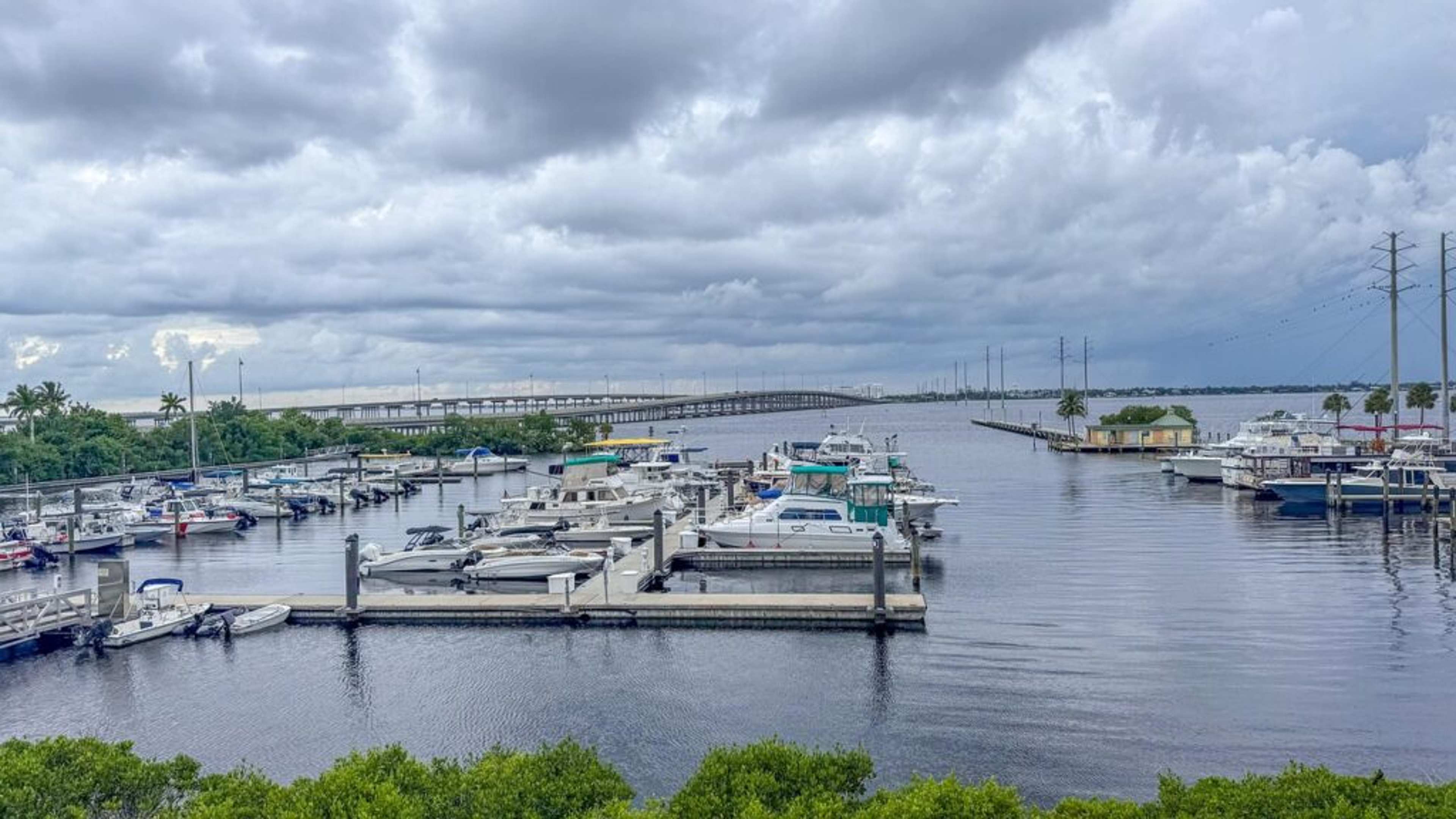 Don't Buy in Florida: 5 Coastal Towns Seeing a 2026 Price Drop