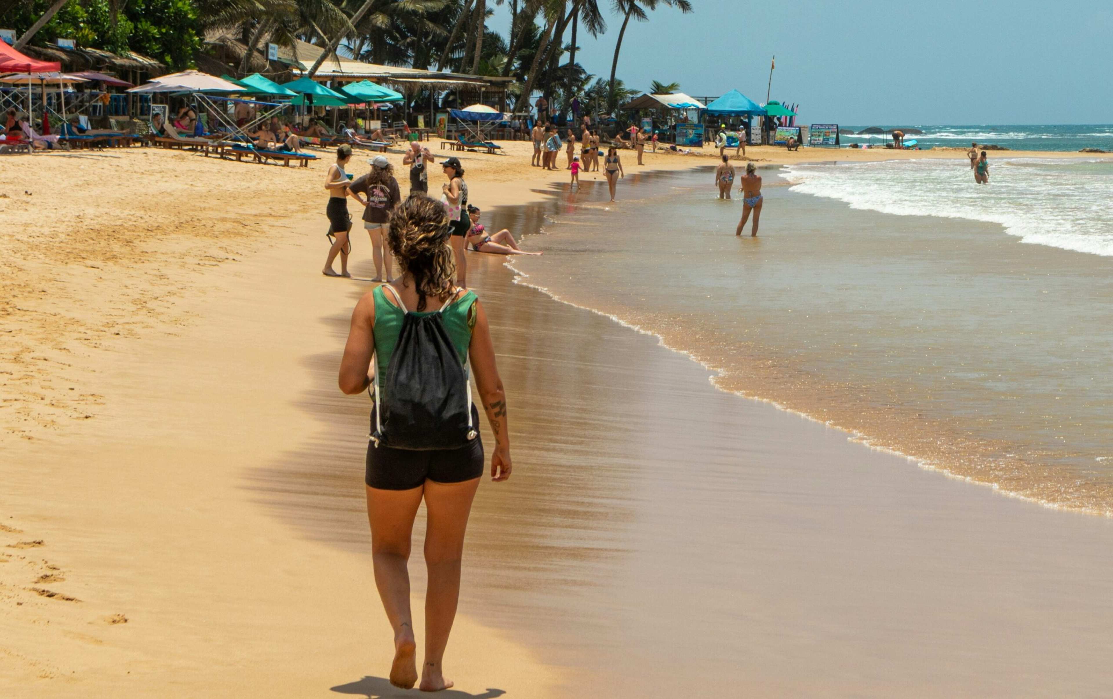 Psychology Says the "Serial Milestone" Traveler – Who Books a Trip for Every Small Win – Is Finally Realizing That Waiting for "The Big Trip" Is Just a Way of Postponing Your Own Joy