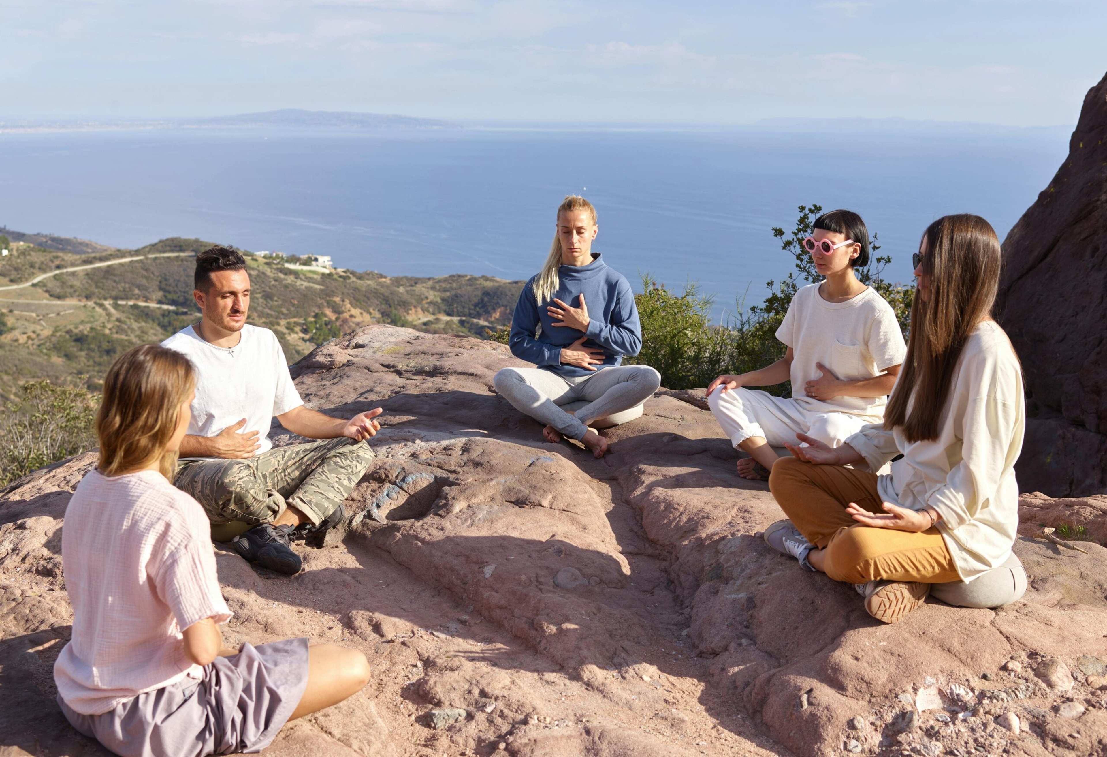 If You Find It Easier to Be Vulnerable With a Group of Strangers on a "Healing Retreat" Than With Your Partner of 10 Years, These 9 Walls Are Likely Protecting Your Life Back Home