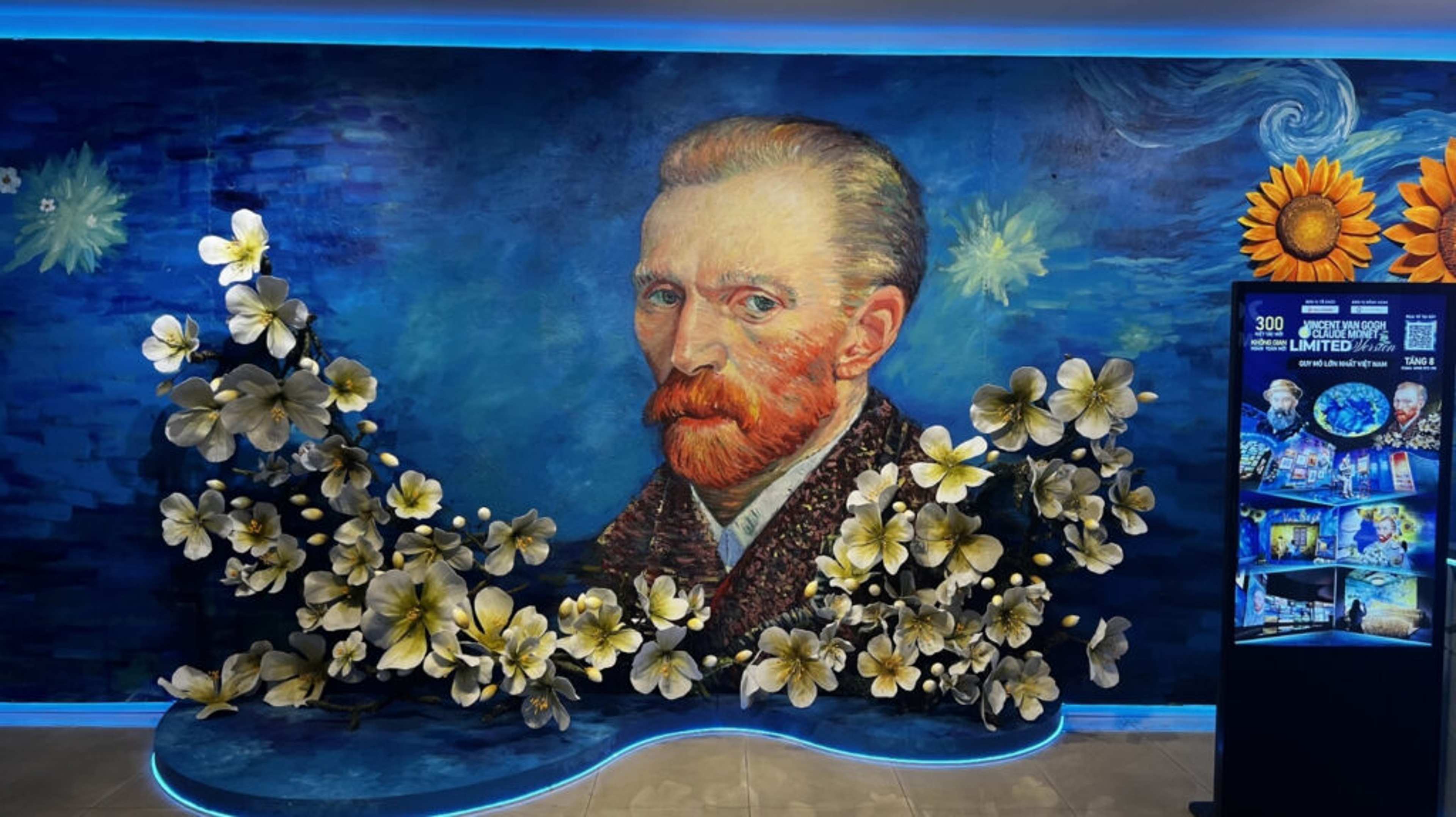 The Van Gogh & Impressionist Masters Art Lighting Experience at Giga Mall