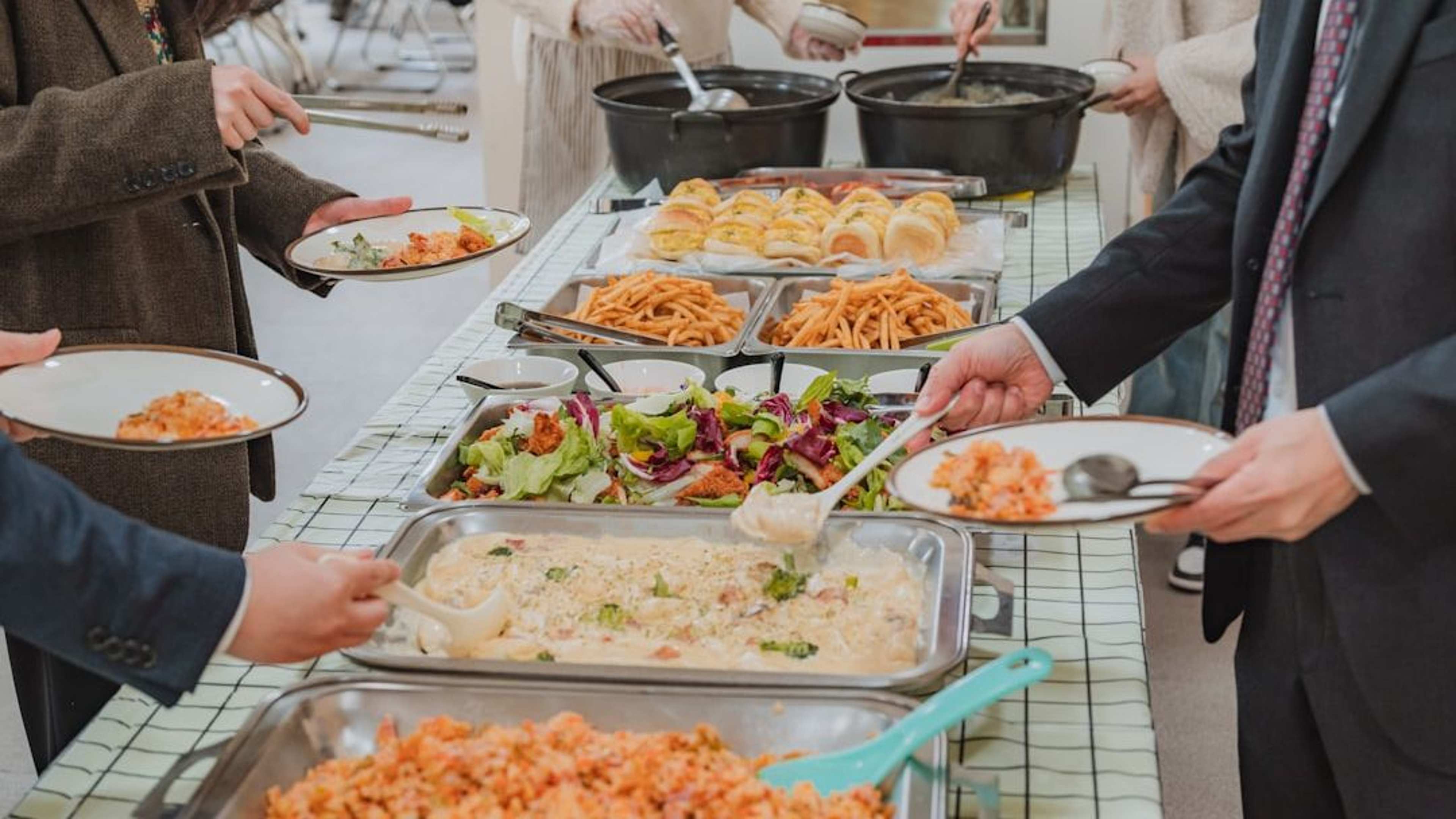 18 Cruise Buffet Secrets Staff Want You To Know