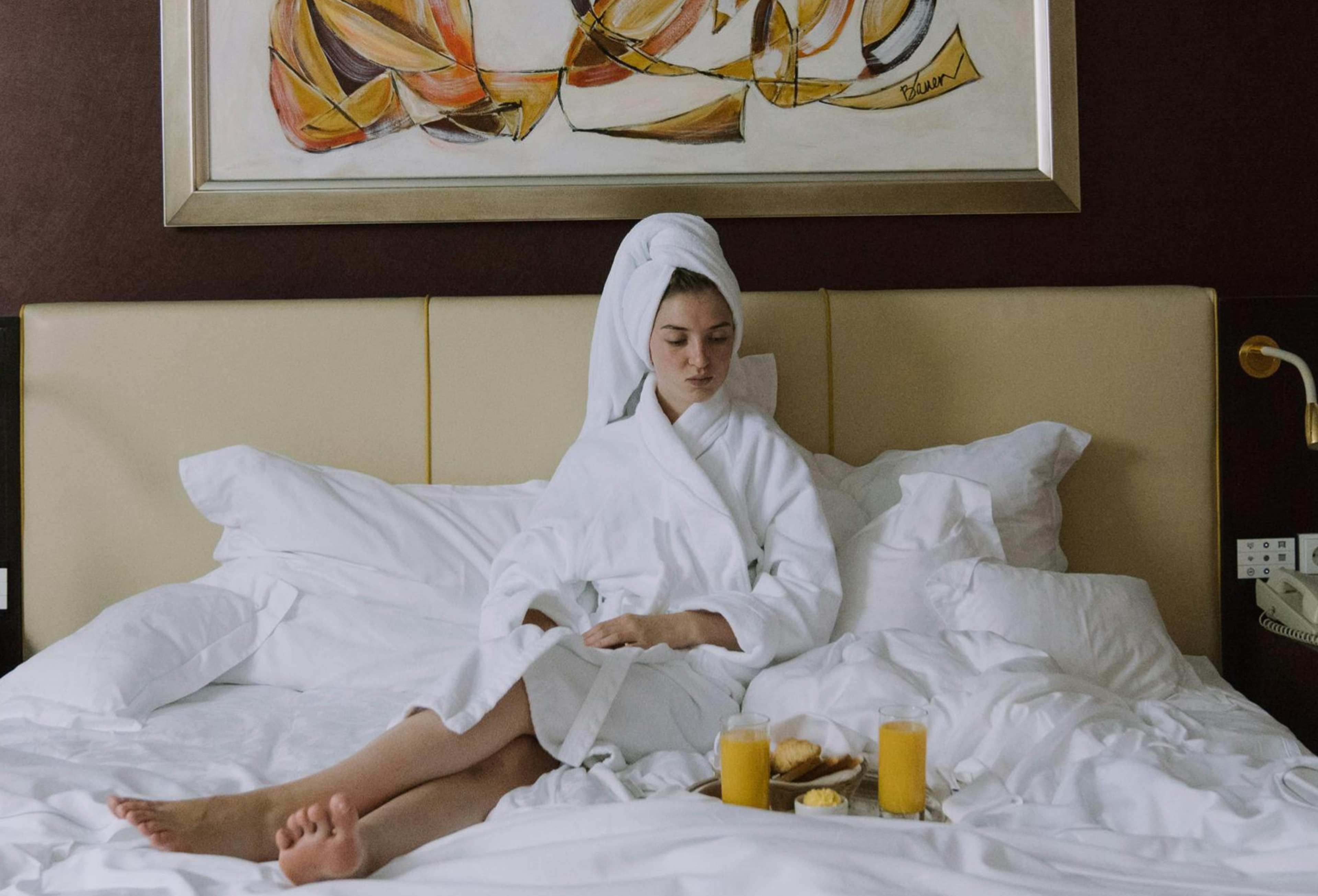 Psychology Says People Who Refuse to Leave Their Hotel Room Until 11 Am Are Often Using the "Safe Container" of a Private Room to Recalibrate a Nervous System Fried by People-Pleasing