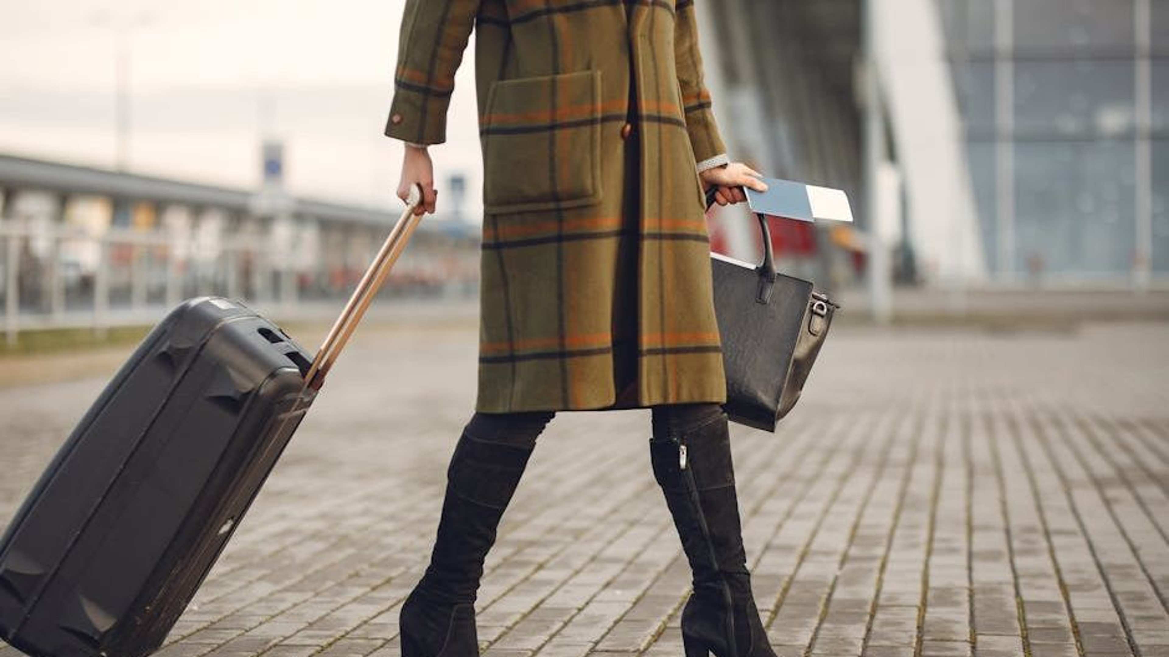 16 Things TSA Agents Instantly Notice About Inexperienced Travelers