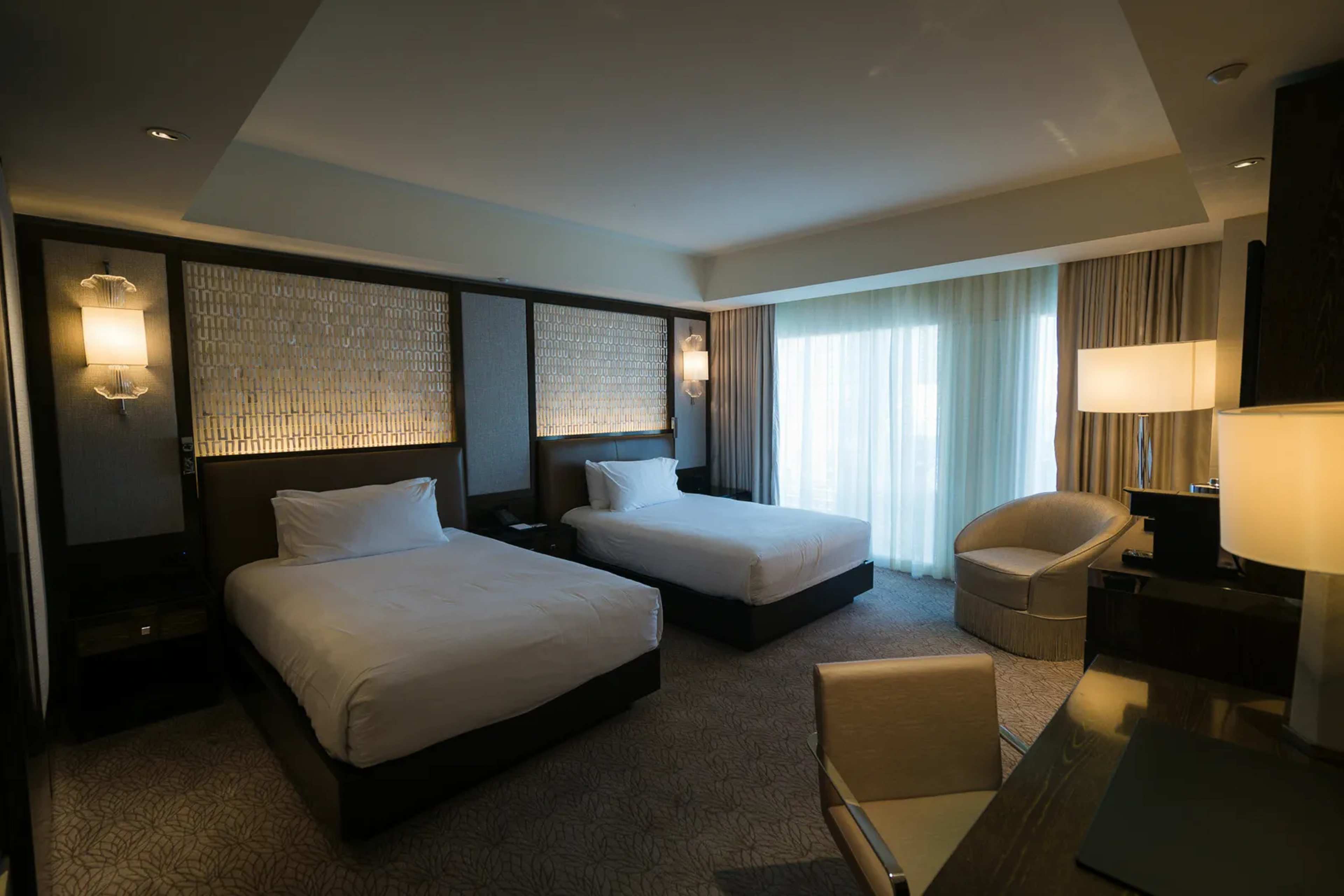 Hilton Honors American Express Surpass Card Welcome Offer Opens Access to a Serene Florida Retreat