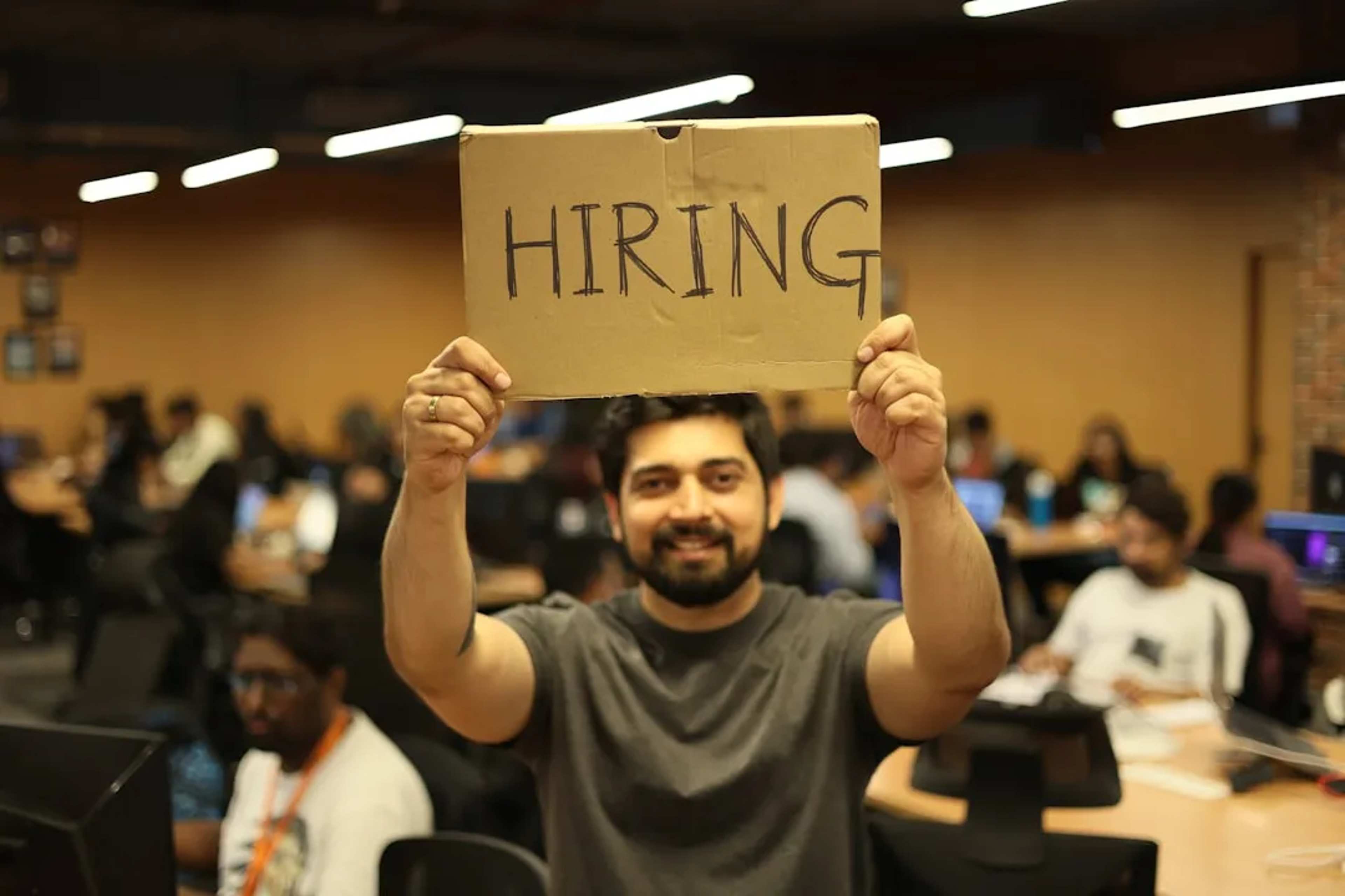 Workers Show Growing Reluctance to Decline Job Offers