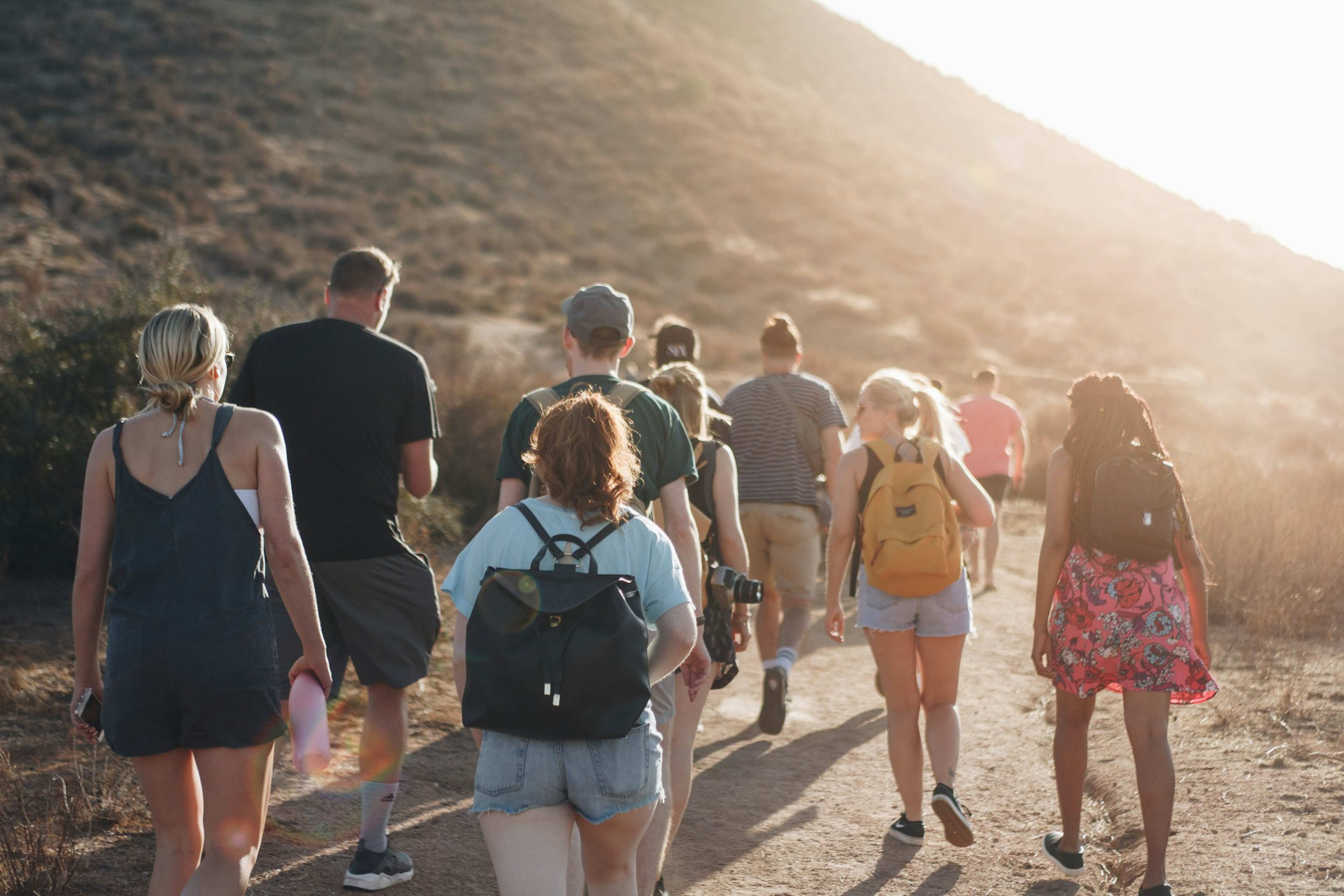 5 Vacation Situations That Can Trigger a Fear of Being Judged