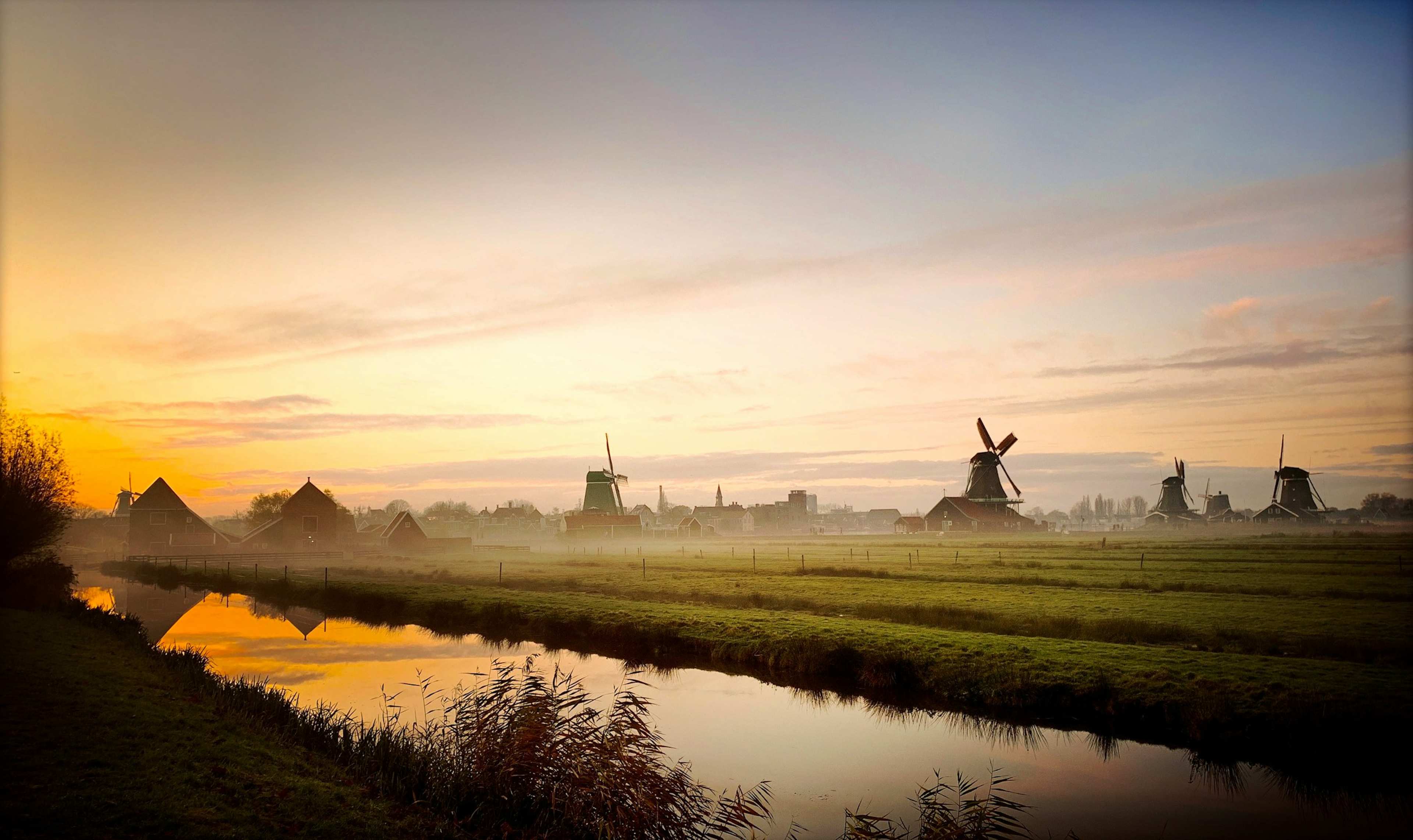 The 10 Countries With the Shortest Average Workweeks – and 5 Where Employees Work the Longest