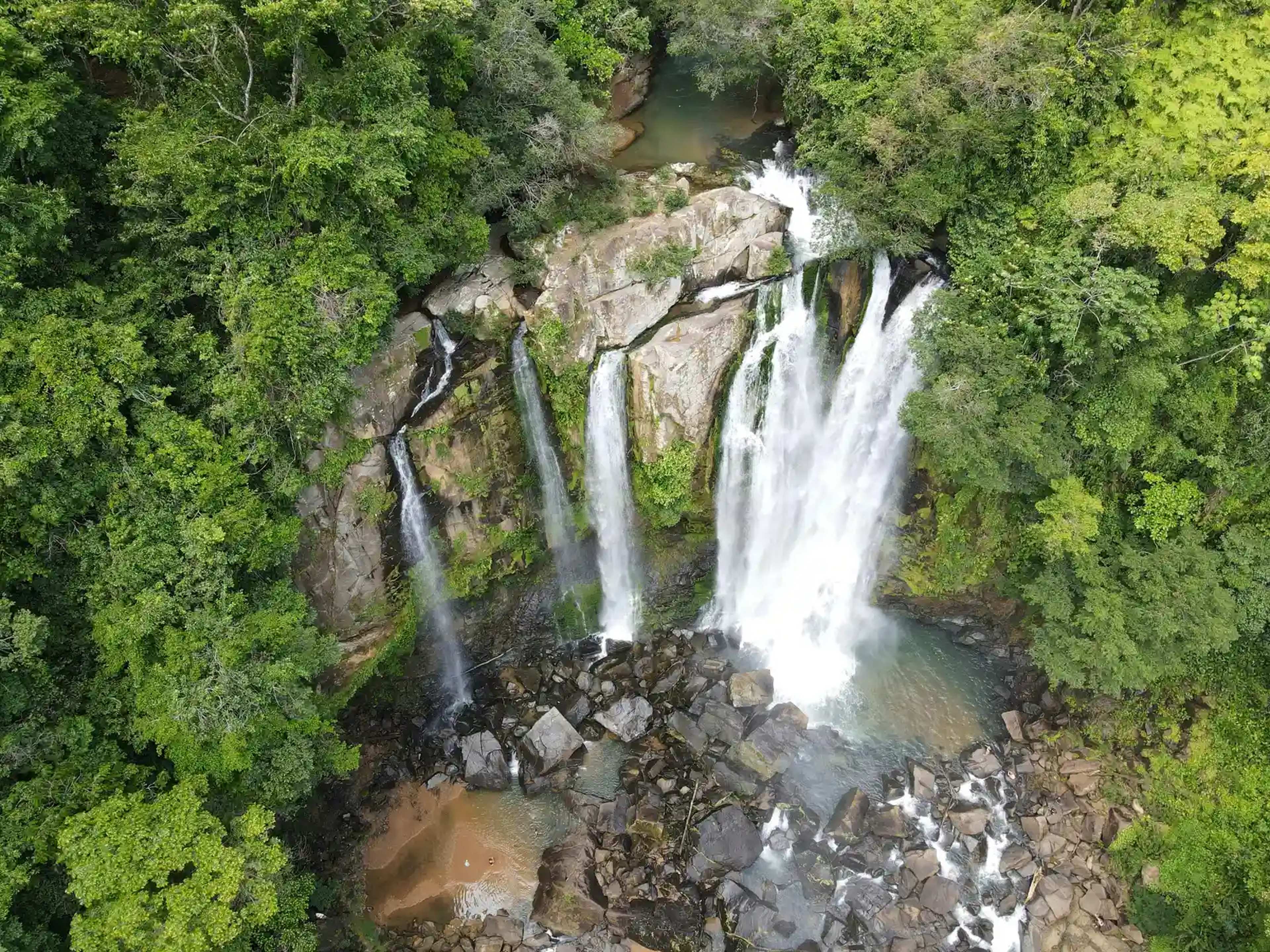 Nauyaca Waterfalls Prove Favorite Among Costa Rica Waterfalls