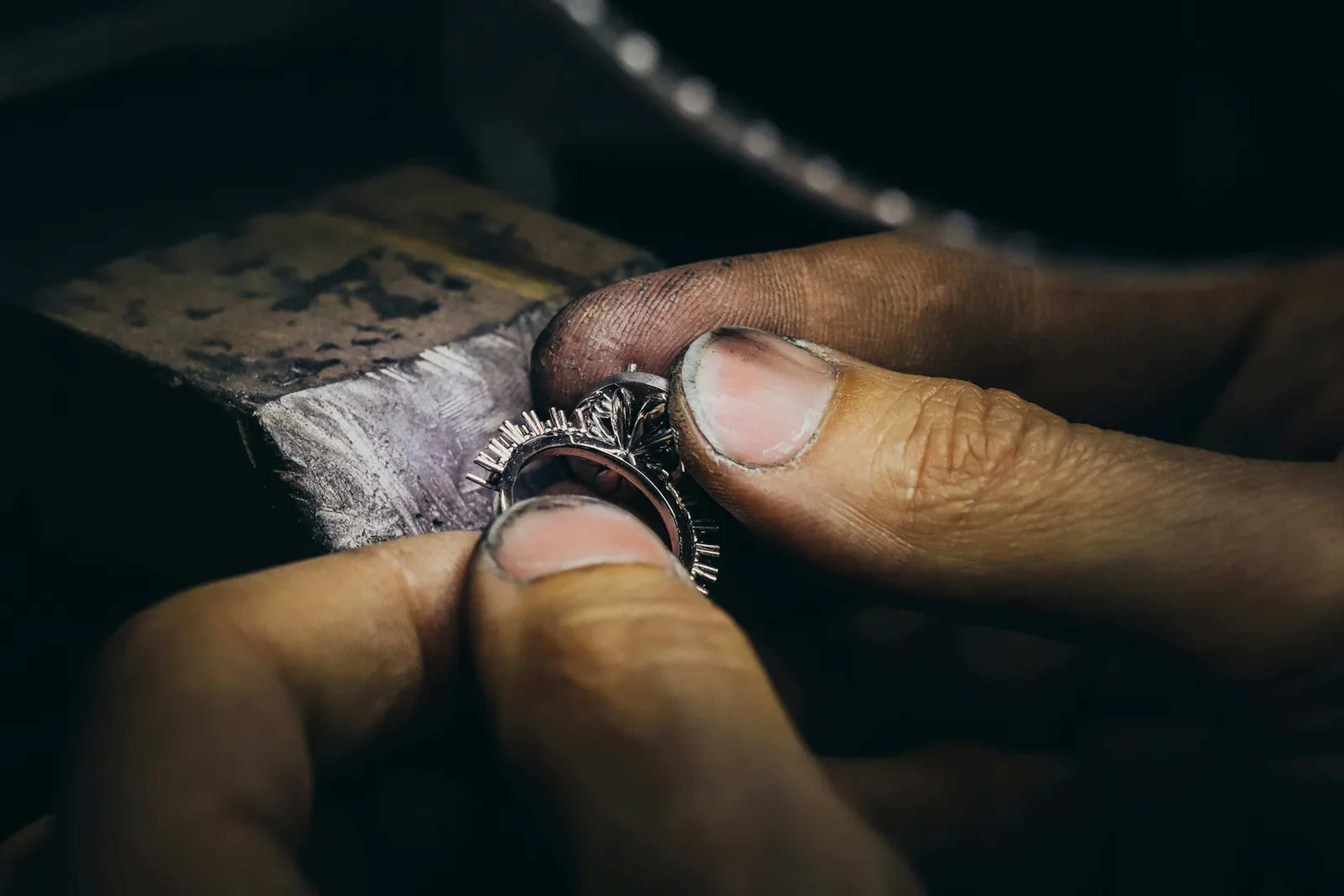 Southwest Jewelry Buys: Spotting Authentic Native Value