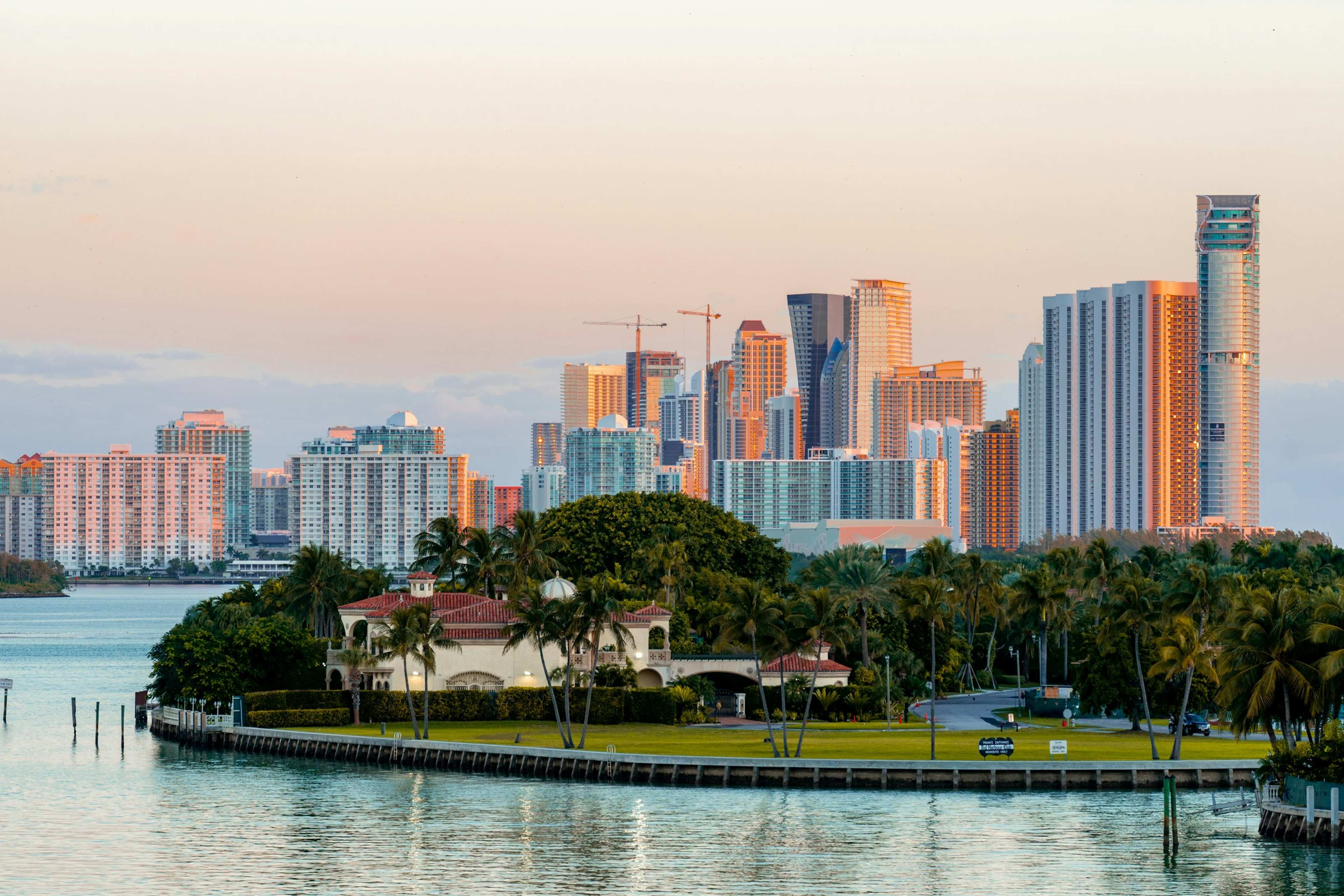 I Asked ChatGPT About Retiring in Florida – 8 Reasons Some People Have Regrets