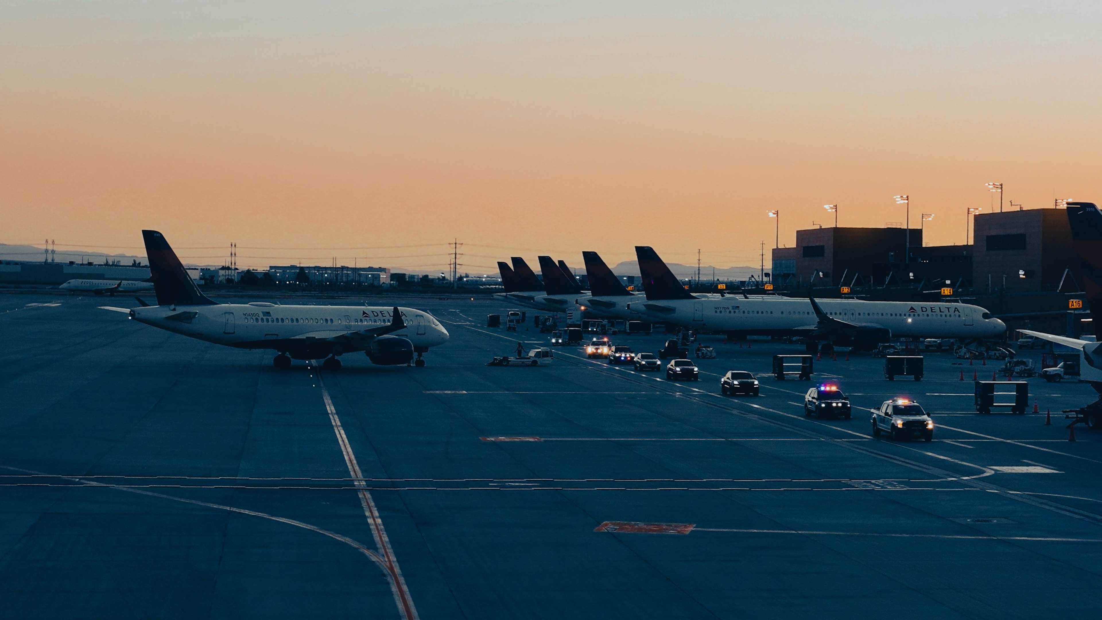 5 Airport Habits Other Travelers Find Annoying