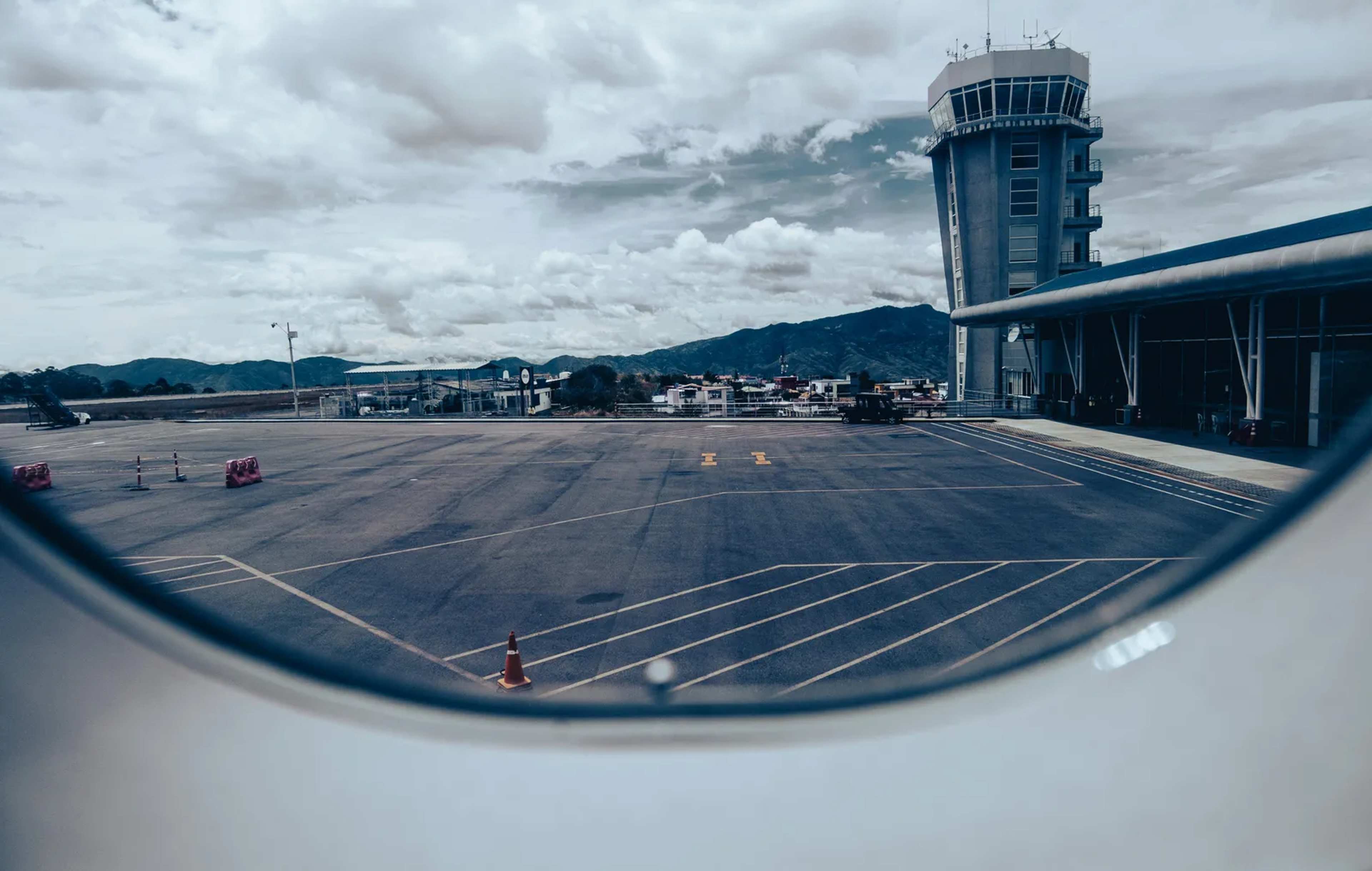 Frontier Airlines Enters South America With Colombia Routes
