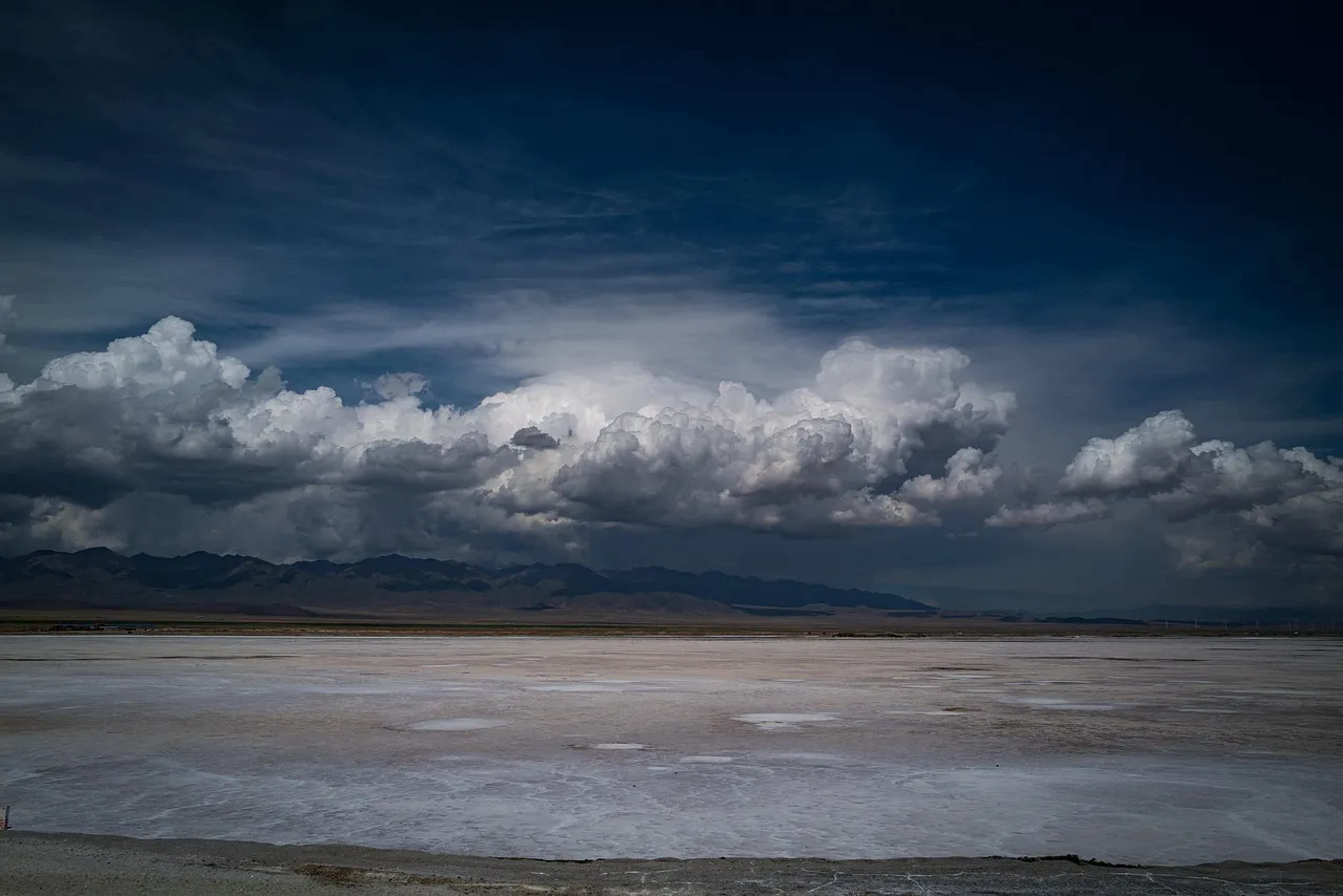 Four Million Arctic Lakes Mapped in Real Time as Permafrost Shifts