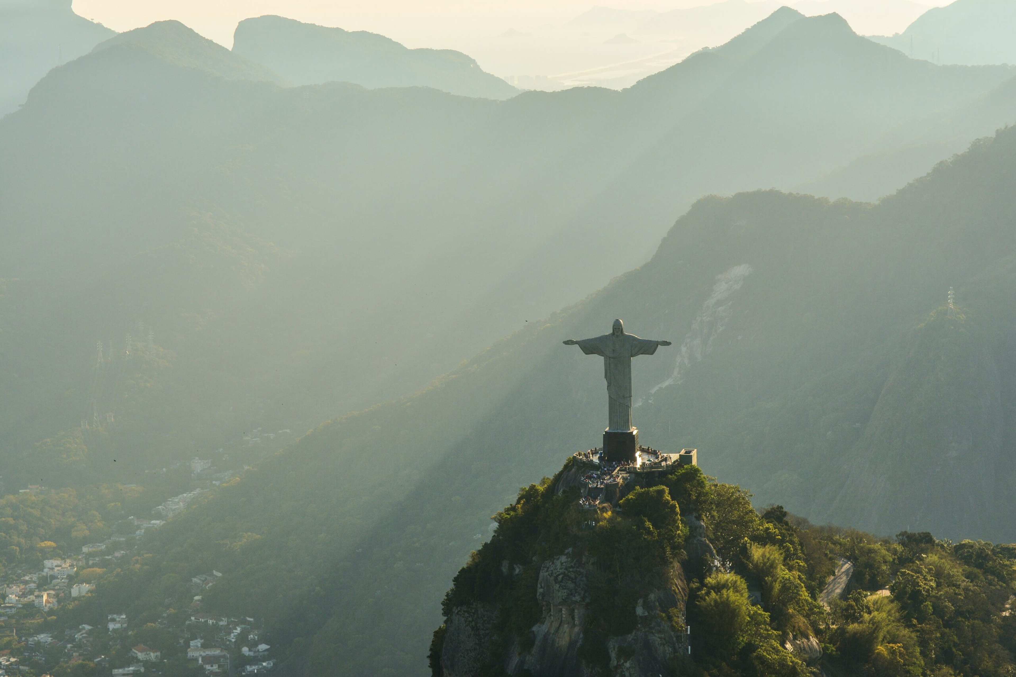 Only a True Globetrotter Can Identify All 5 of These Cities From a Single Landmark