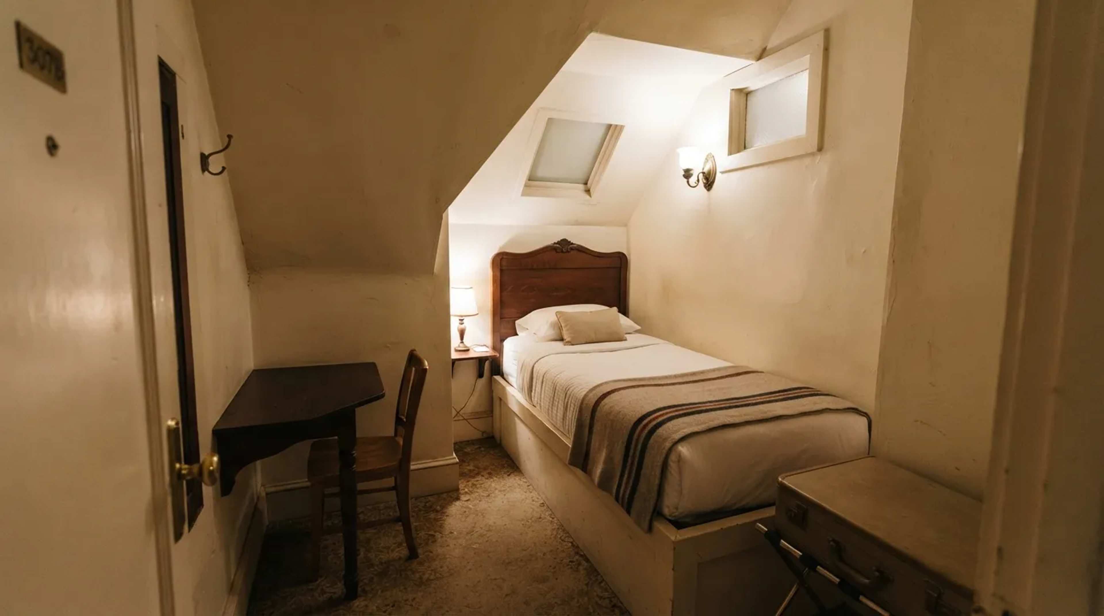 Reception Reveal 16 Rooms They Never Give to Strangers