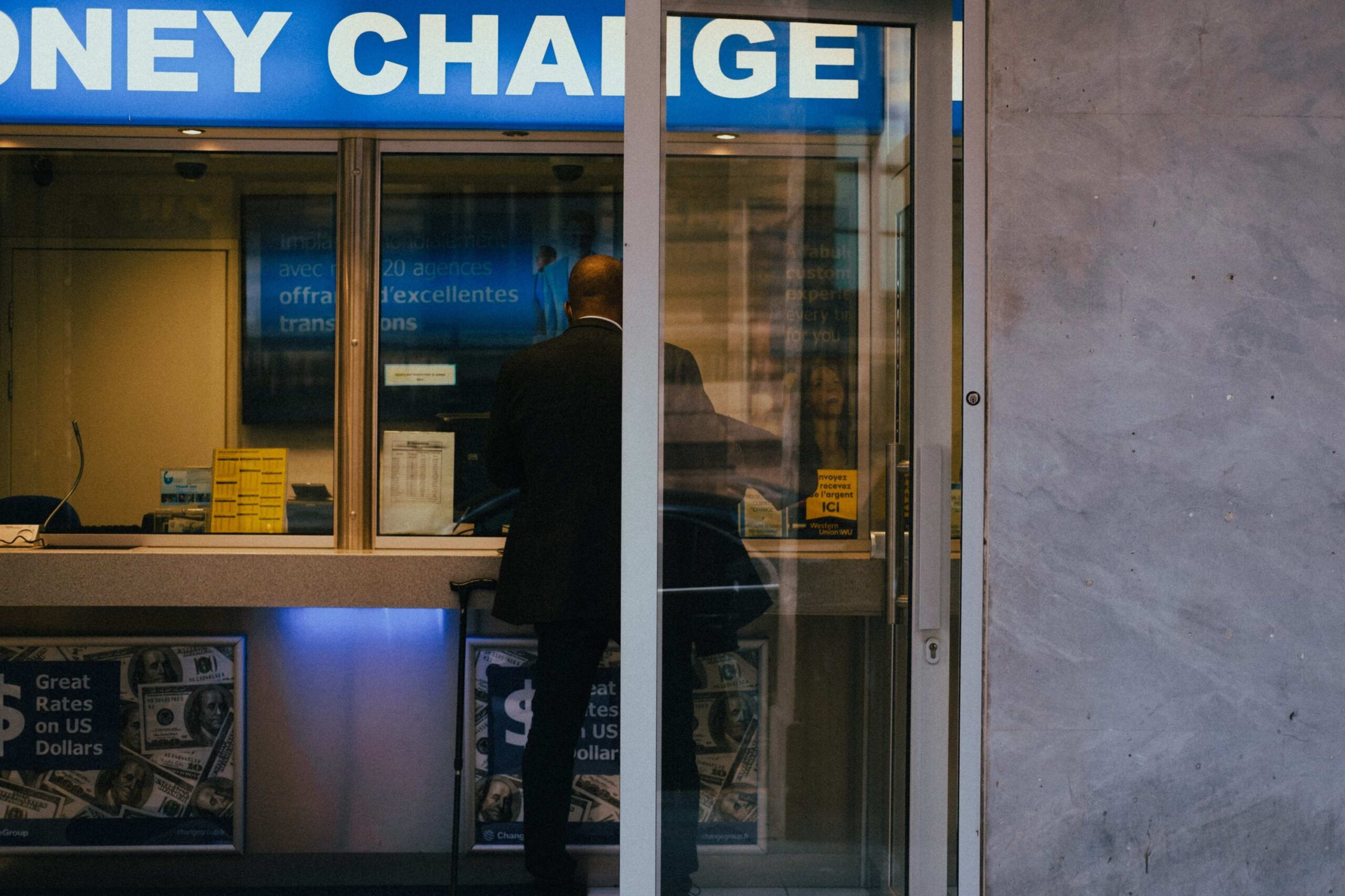 6 Phrases to Avoid Overseas That Americans Use Constantly