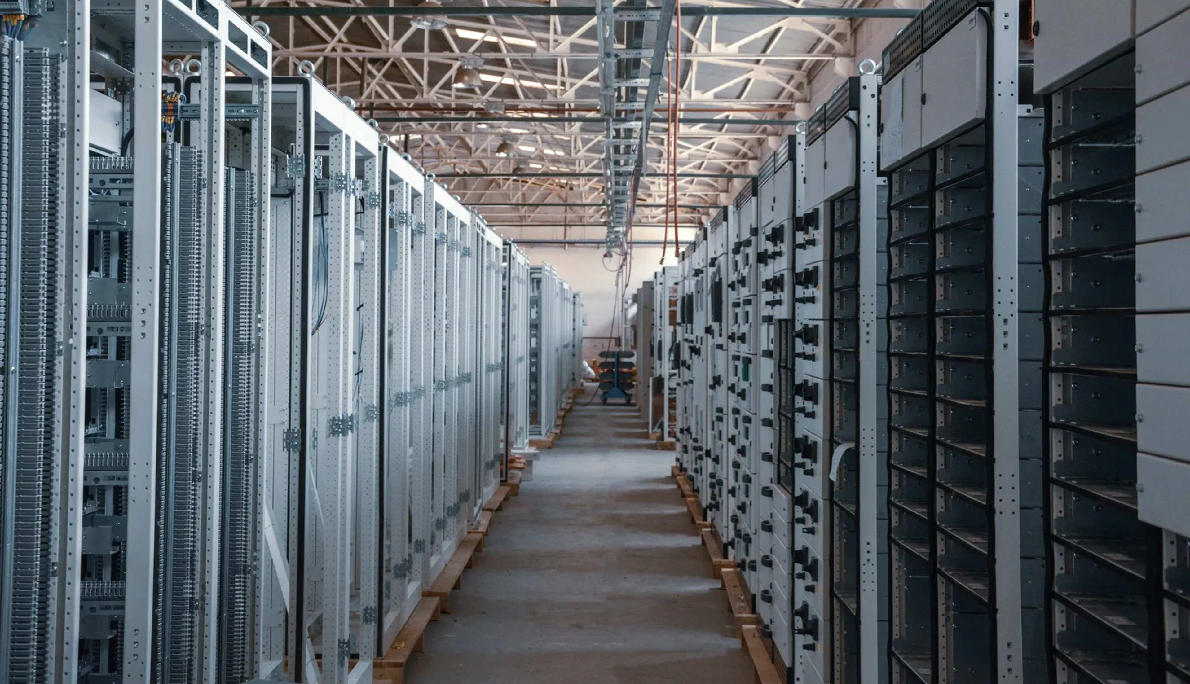 Tech Giants Offer Bigger Payouts and Greater Openness to Ease Data Center Opposition in U.S. Towns
