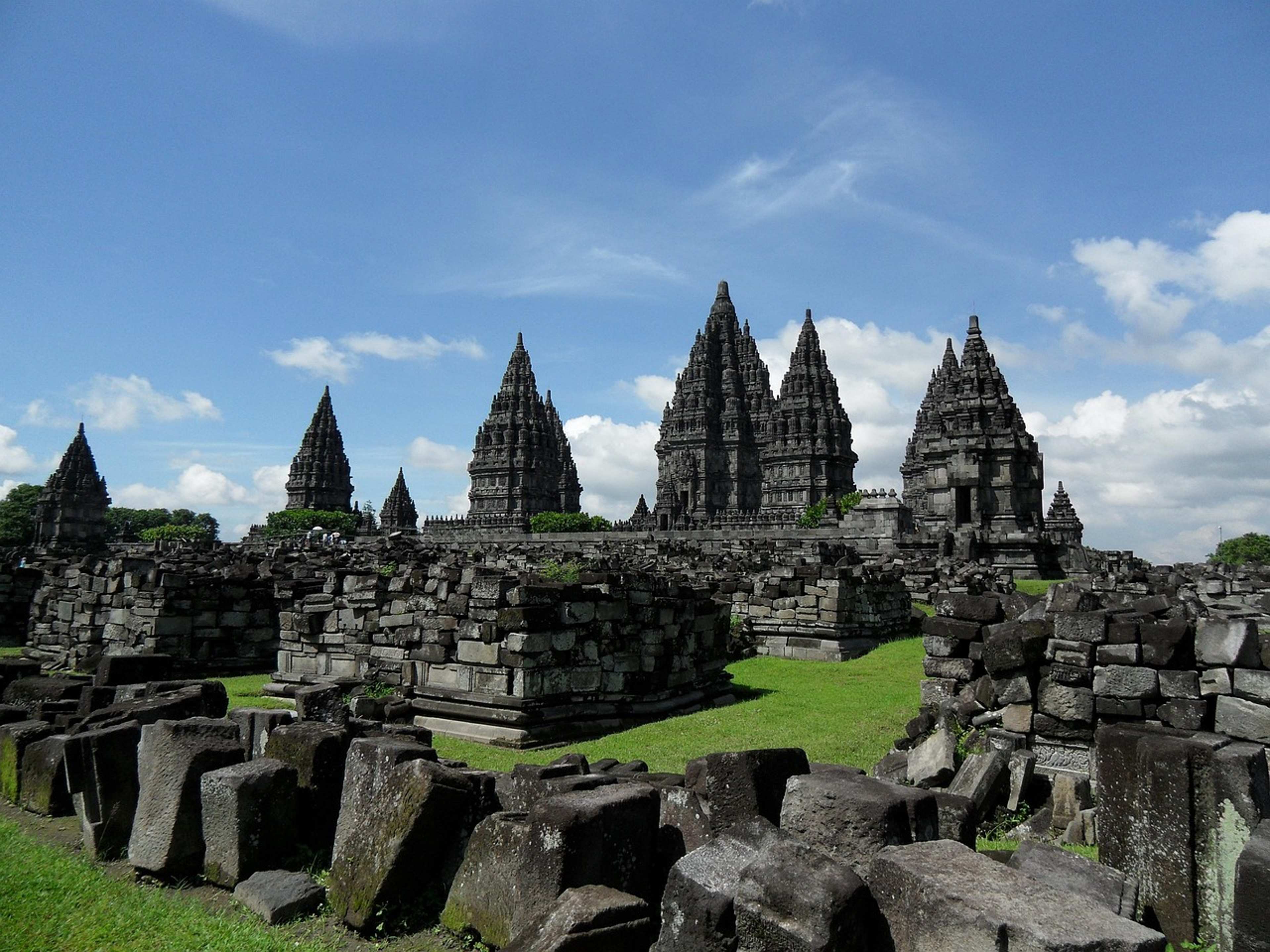 Ancient wonders hidden on the world’s most crowded island