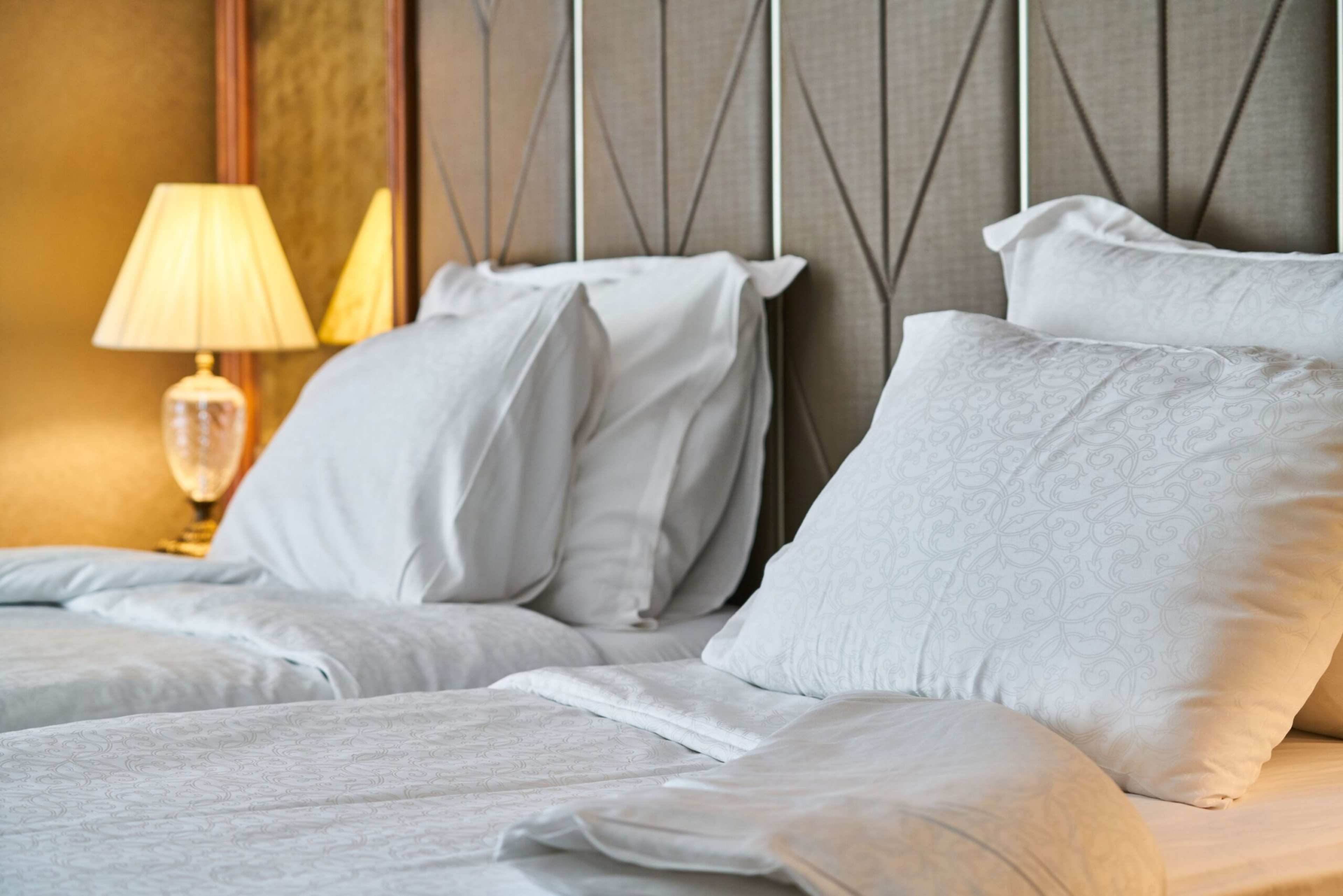 Ex-Hotel Manager Shares 8 Room Details That Warrant Reassignment