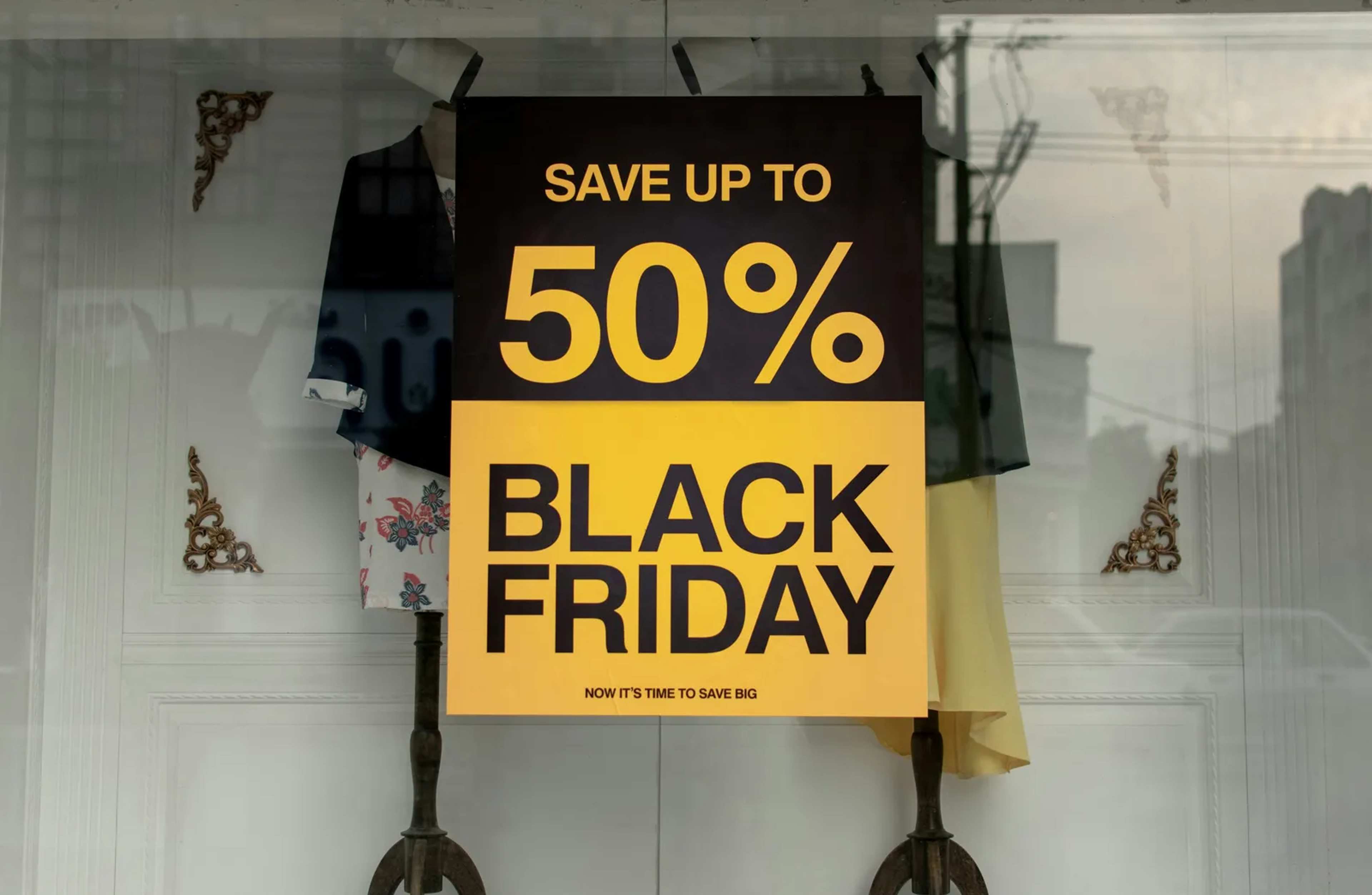 Black Friday 2026 Spending Can Fund Future Travel