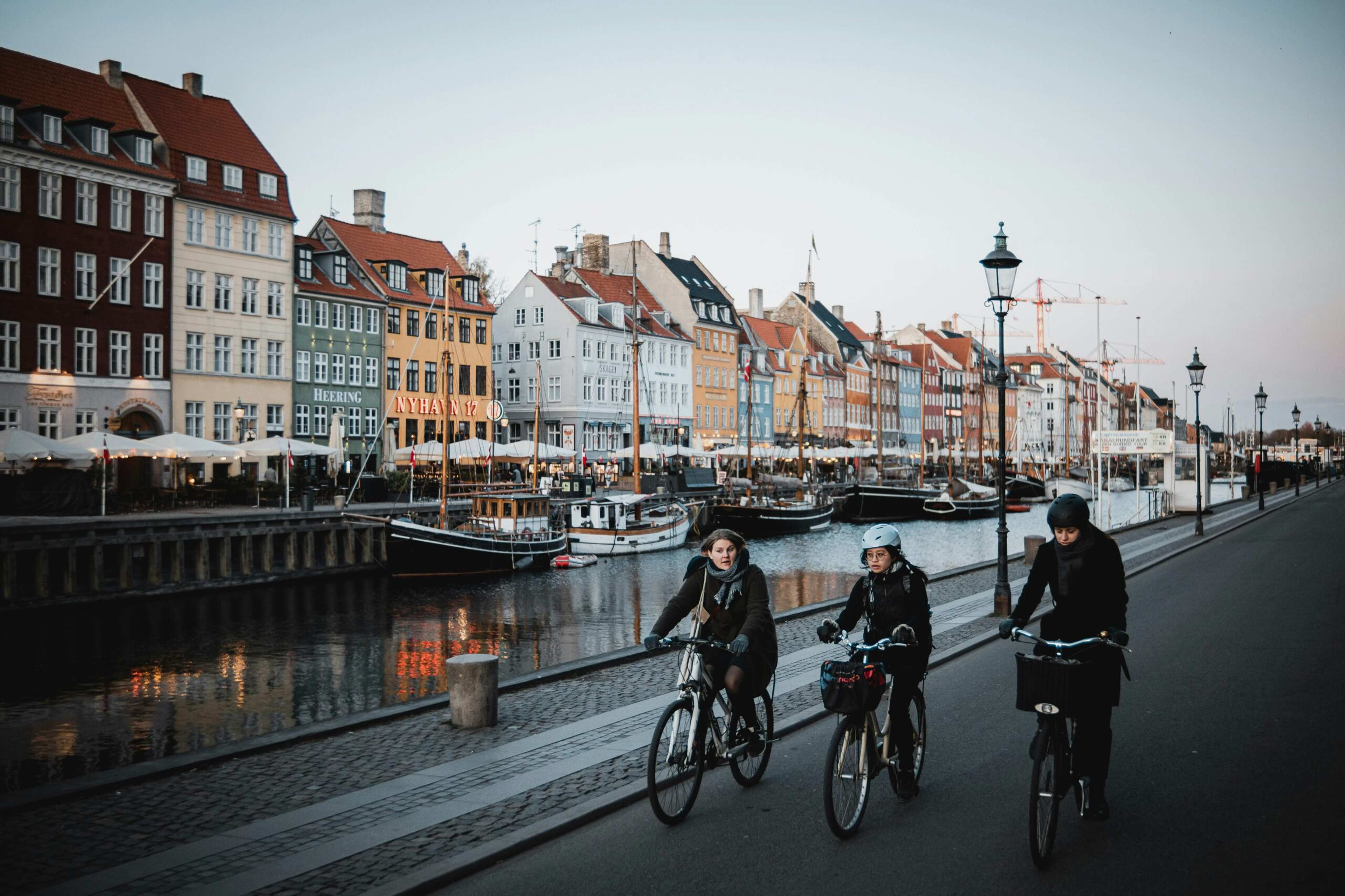 7 Countries With the Happiest People, and 6 With the Unhappiest