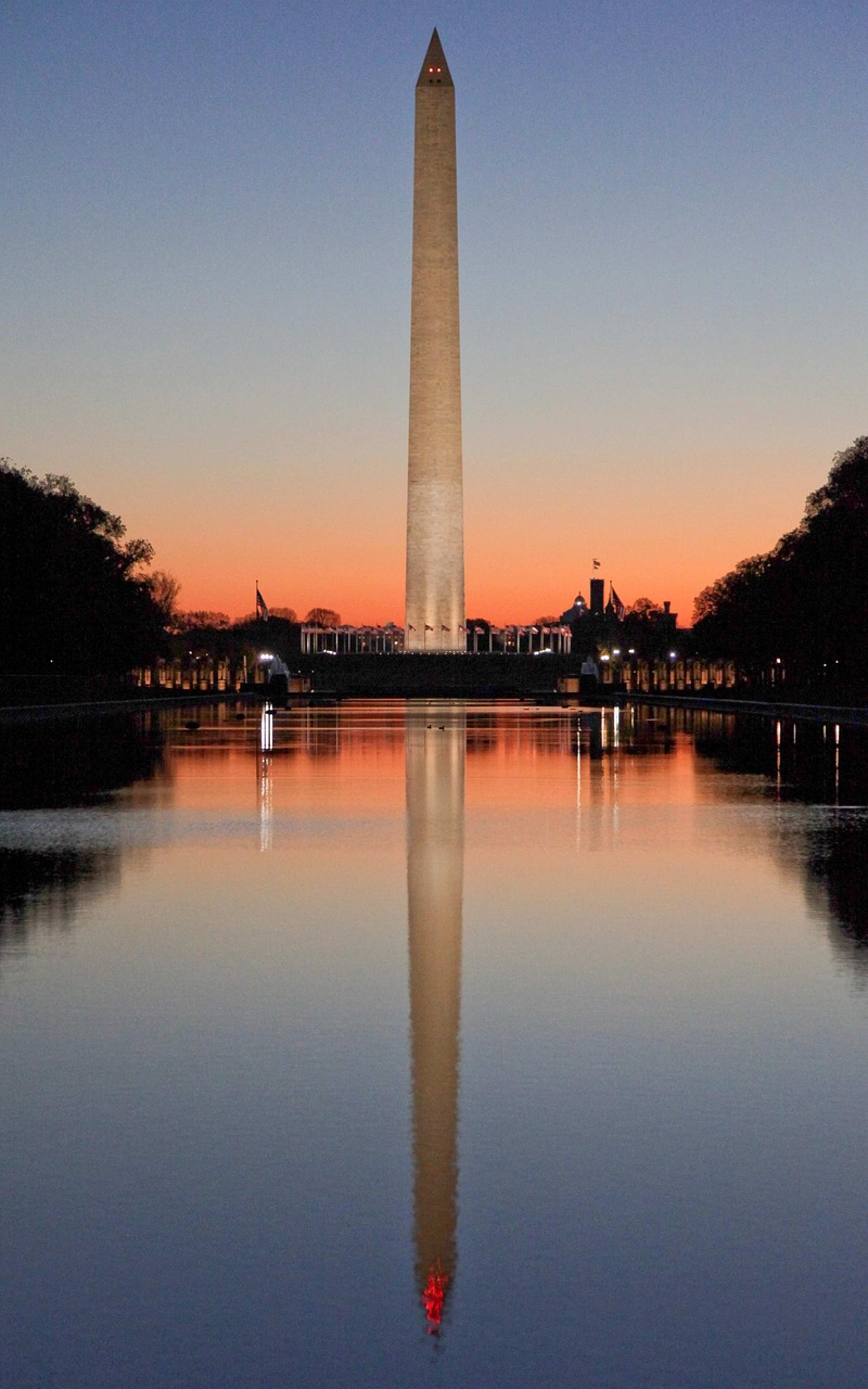 5 U.S. Cities Tourists Are Starting to Skip for Smaller Nearby Destinations