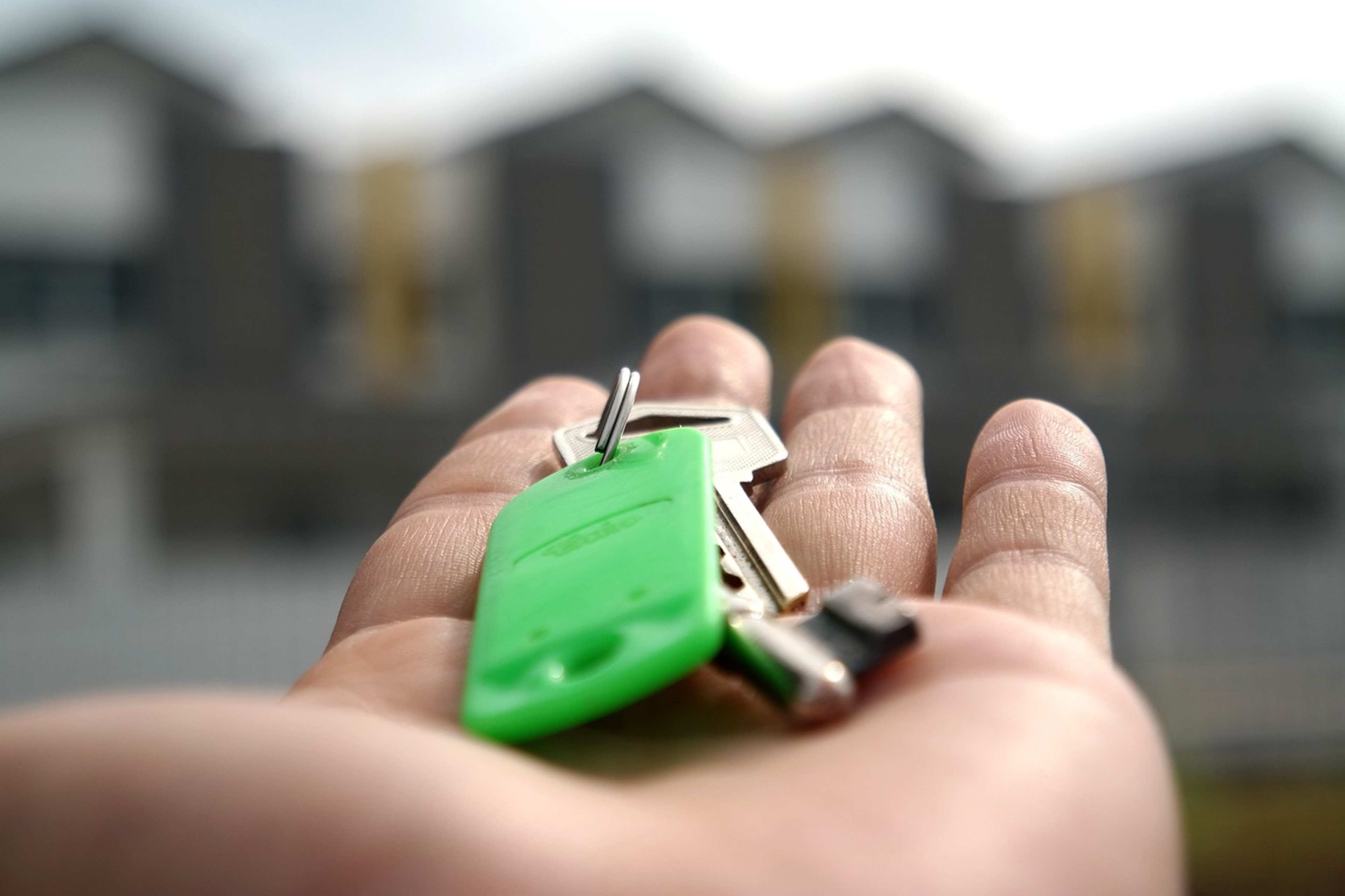 6 Questions to Ask Before Booking a Vacation Rental in Spain